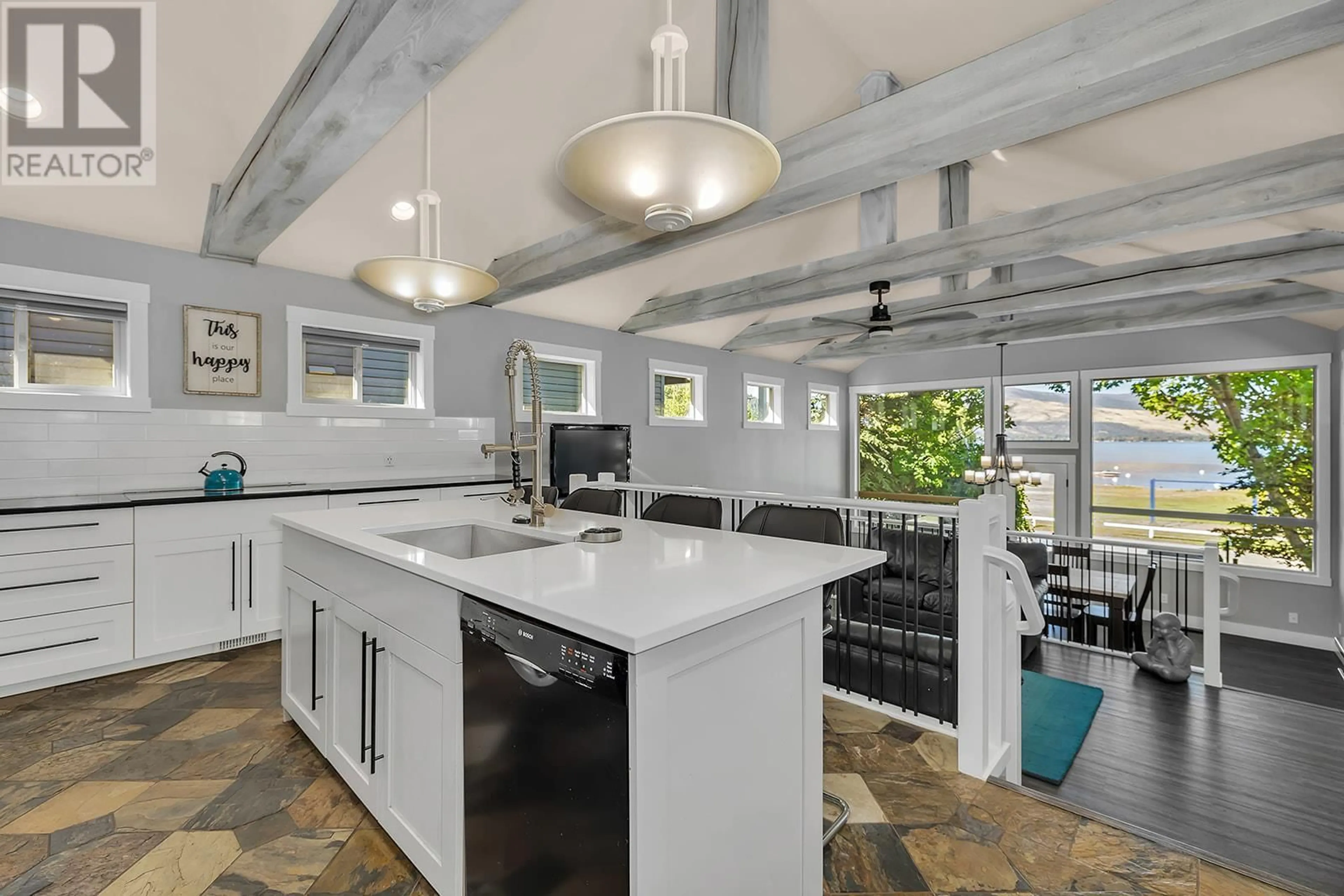 Open concept kitchen, unknown for 6 LAKESHORE DRIVE, Vernon British Columbia V1H2A1