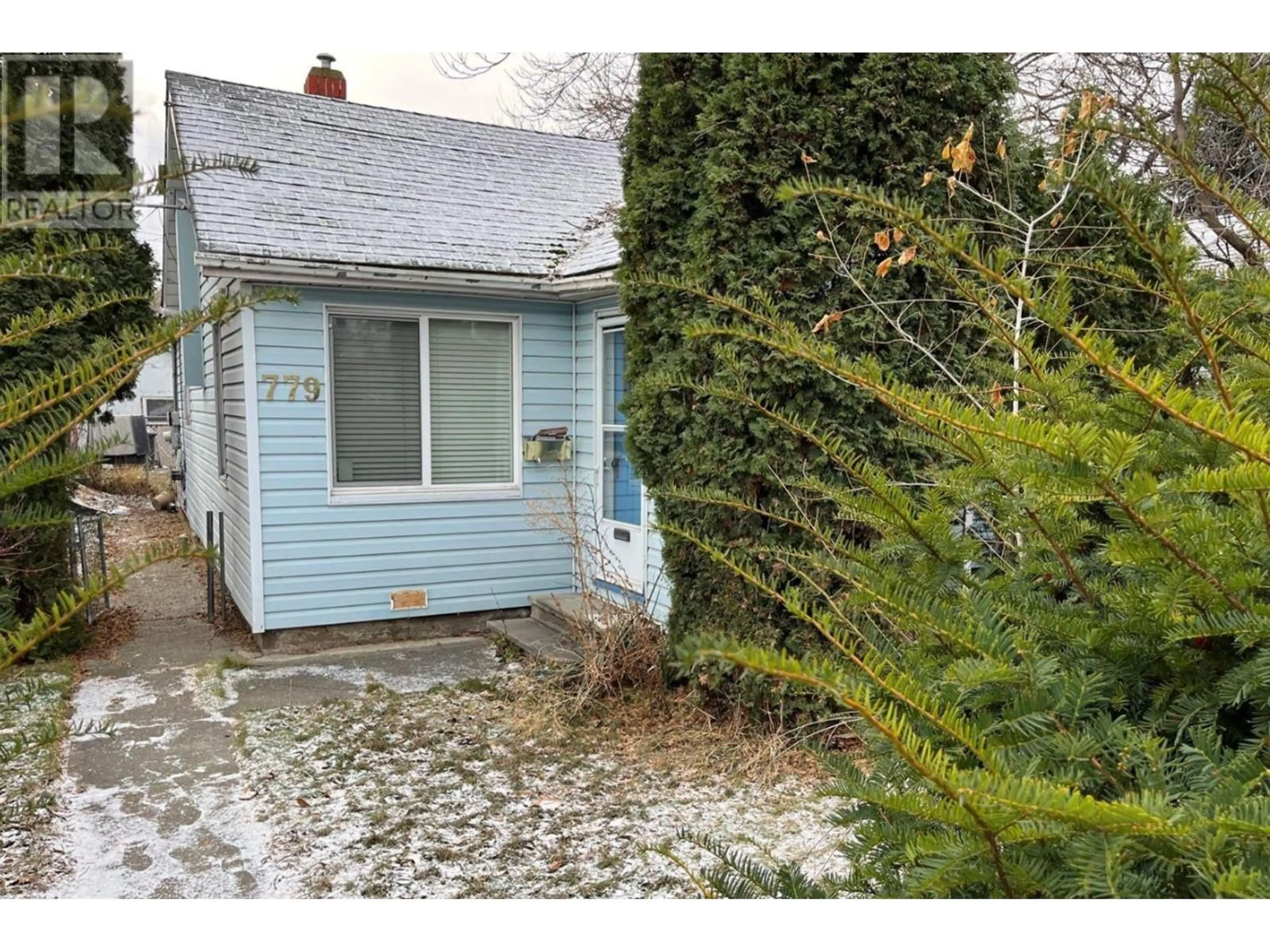 Unknown for 803 CLEMENT AVENUE, Kelowna British Columbia V1Y7C9