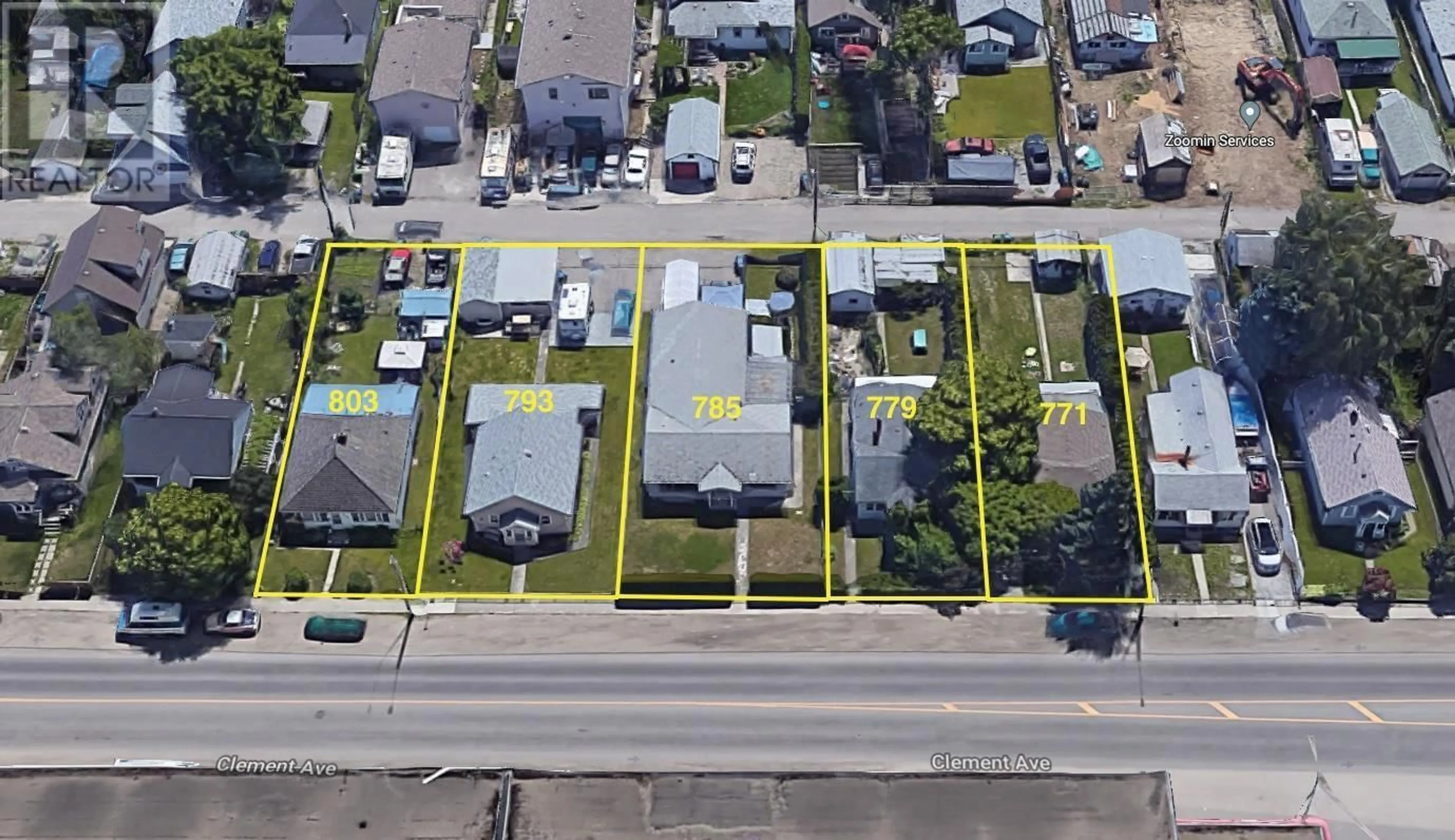A pic from outside/outdoor area/front of a property/back of a property/a pic from drone, street for 793 CLEMENT AVENUE, Kelowna British Columbia V1Y7C9