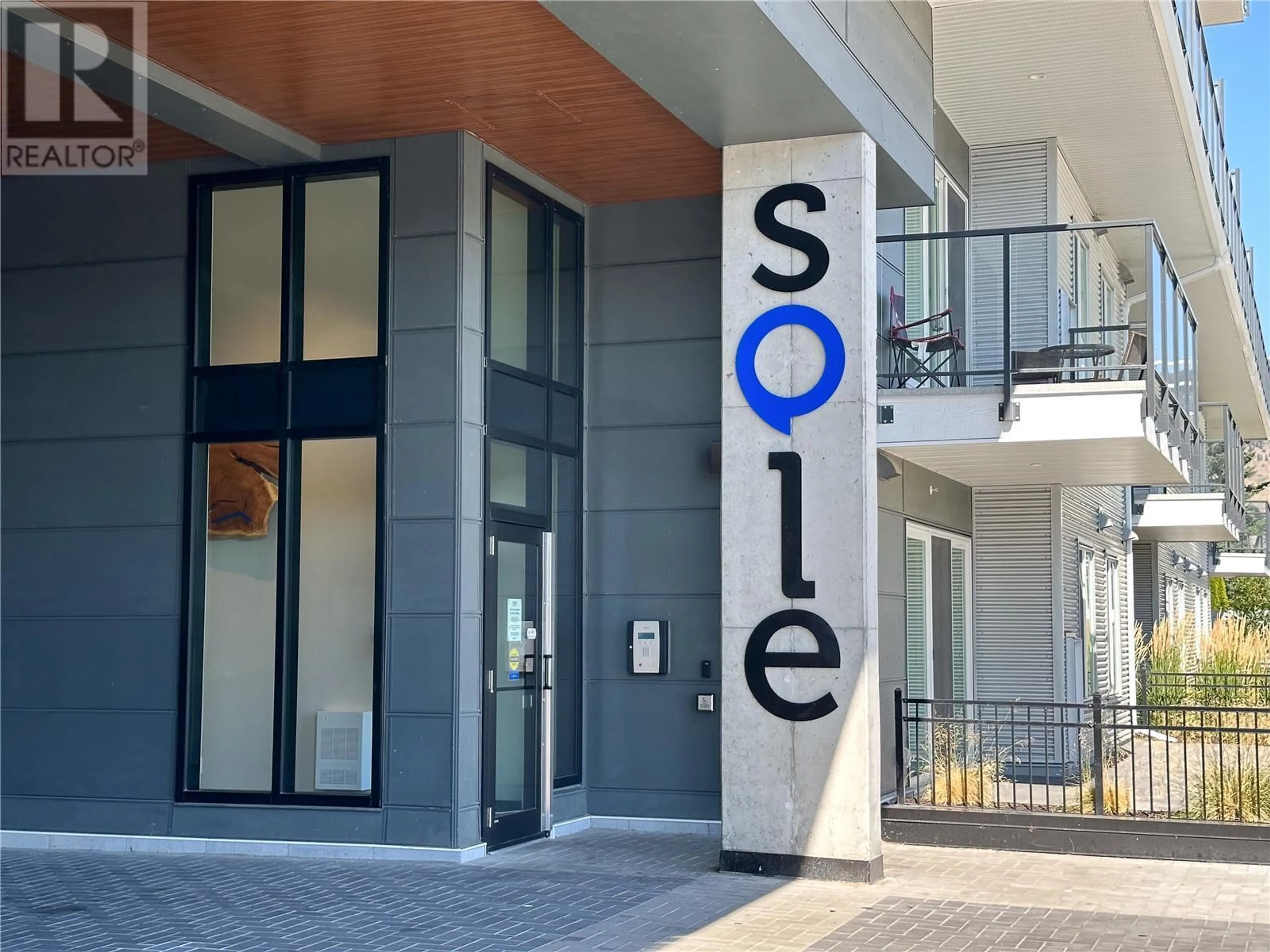 Lobby for 415 - 615 RUTLAND ROAD NORTH, Kelowna British Columbia V1X0B3