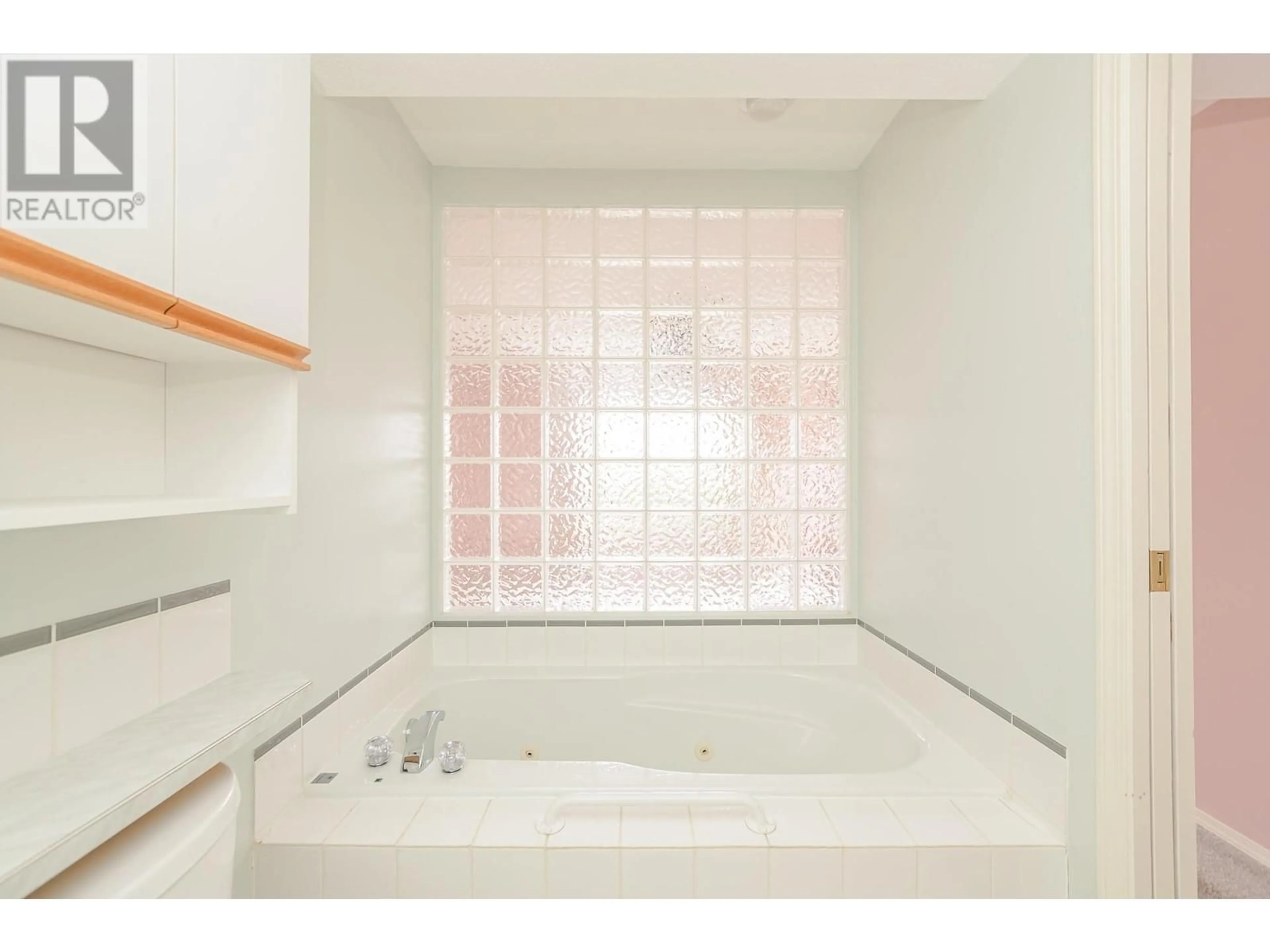 Standard bathroom, ceramic/tile floor for 21 - 303 REGENT AVENUE, Enderby British Columbia V0E1V2