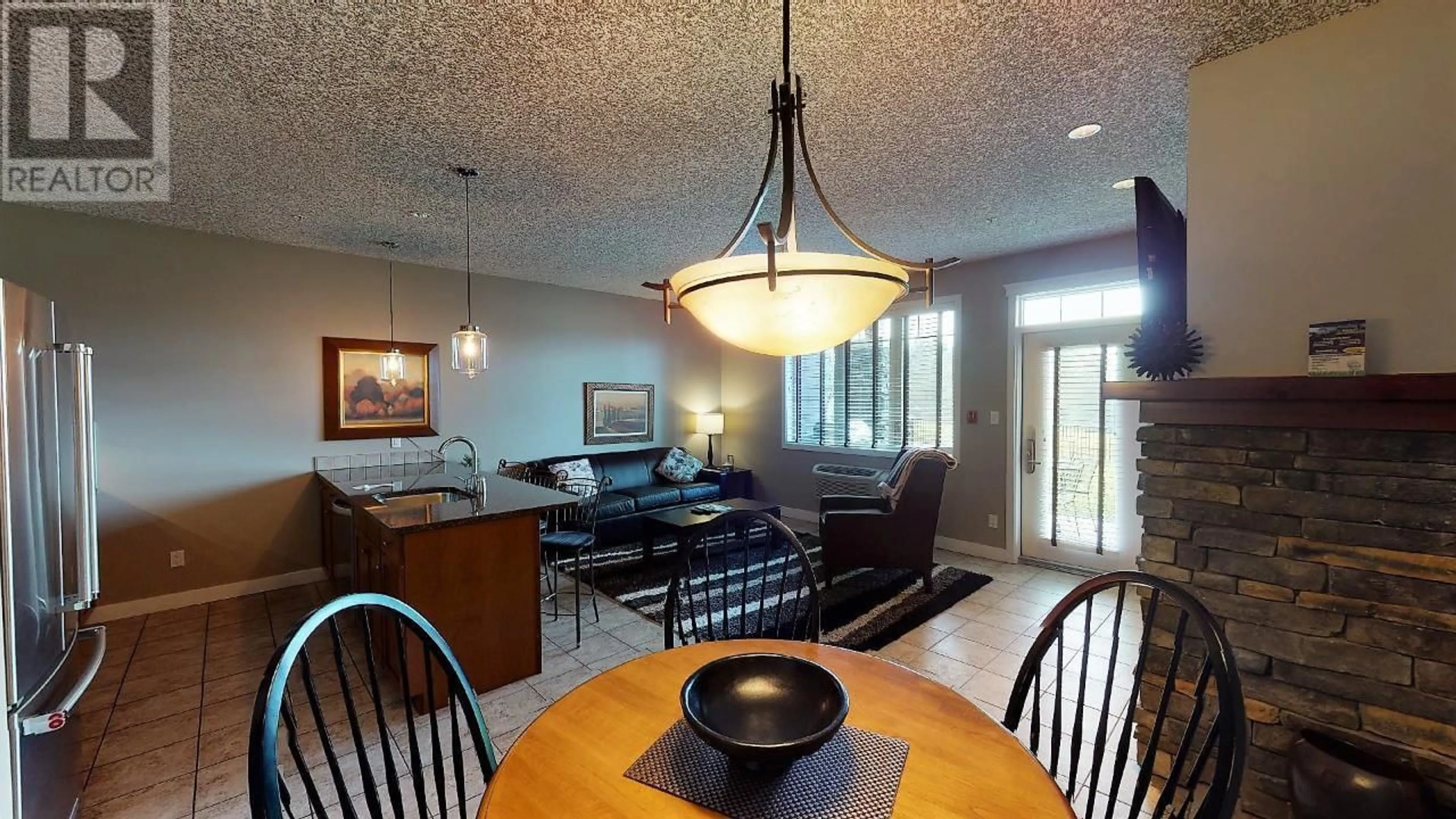 Dining room, unknown for 412 A - 400 BIGHORN BOULEVARD, Radium Hot Springs British Columbia V0A1M0