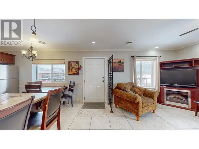 500 - 5815 OLEANDER (SL 46) DRIVE, Osoyoos 3