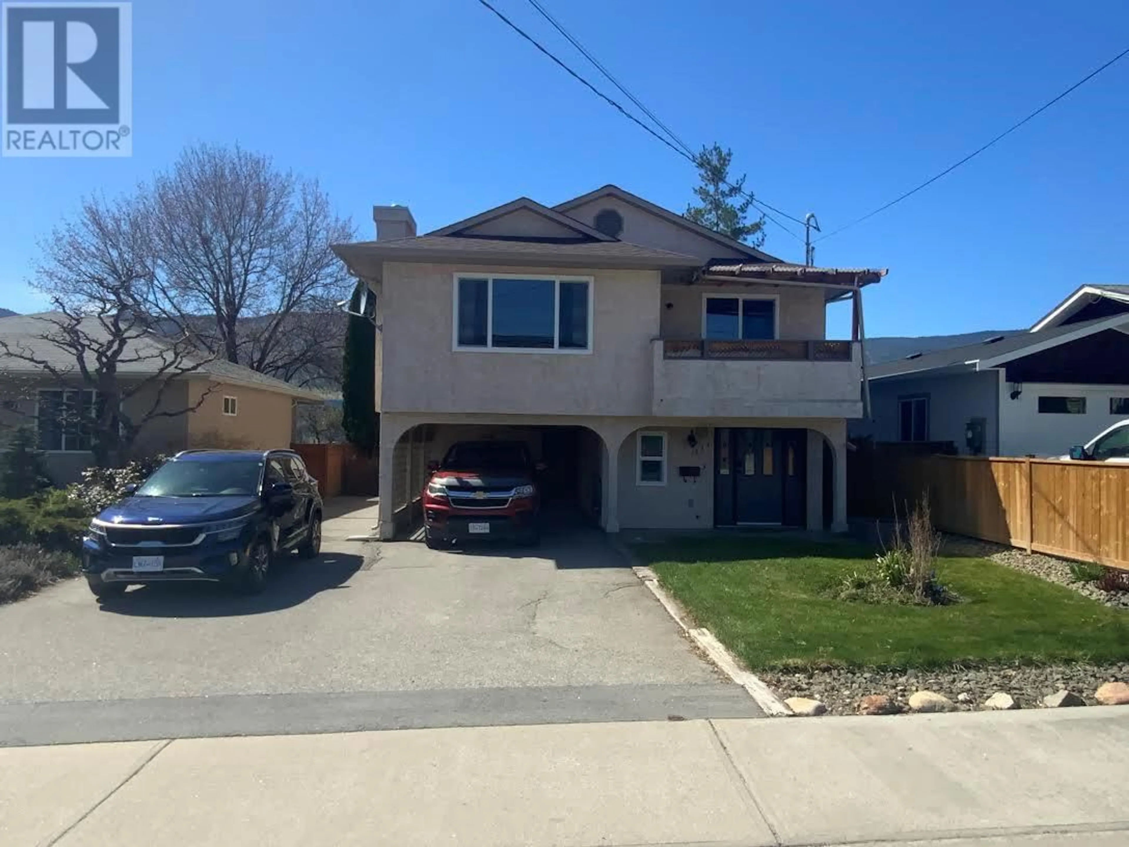 A pic from outside/outdoor area/front of a property/back of a property/a pic from drone, street for 1843 QUEBEC STREET, Penticton British Columbia V2A6C9