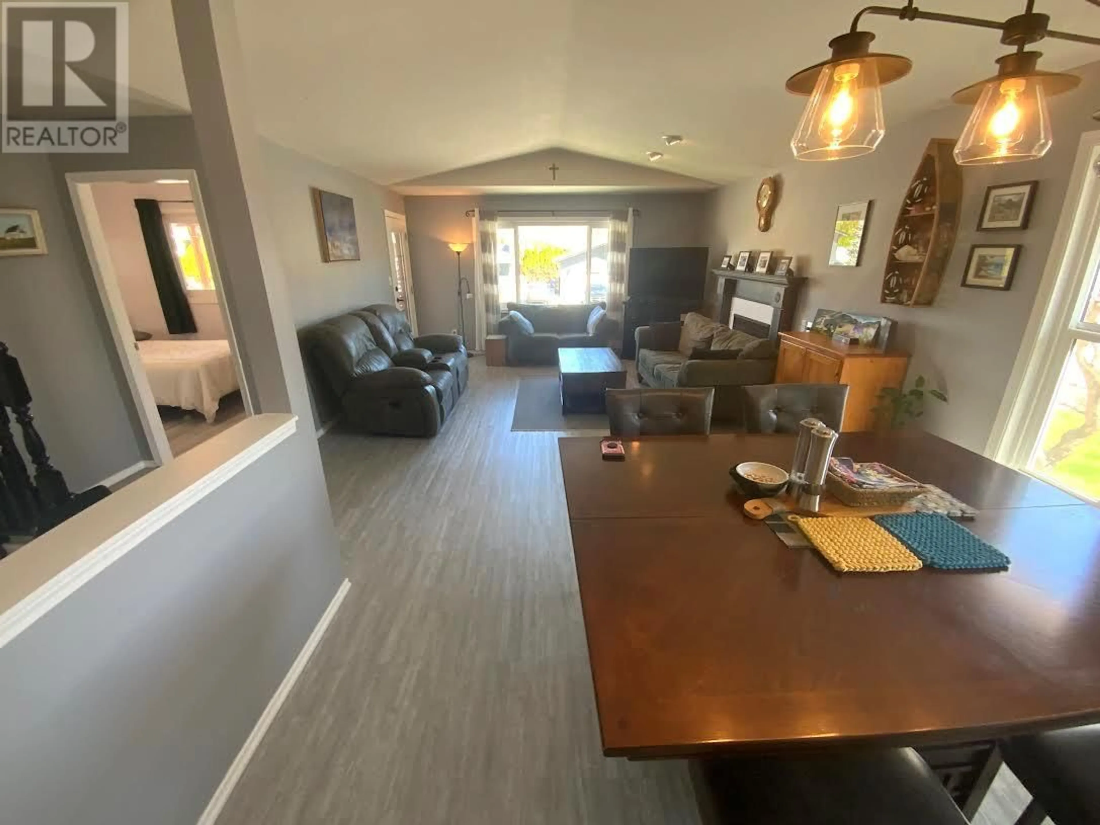 Unknown for 1843 QUEBEC STREET, Penticton British Columbia V2A6C9