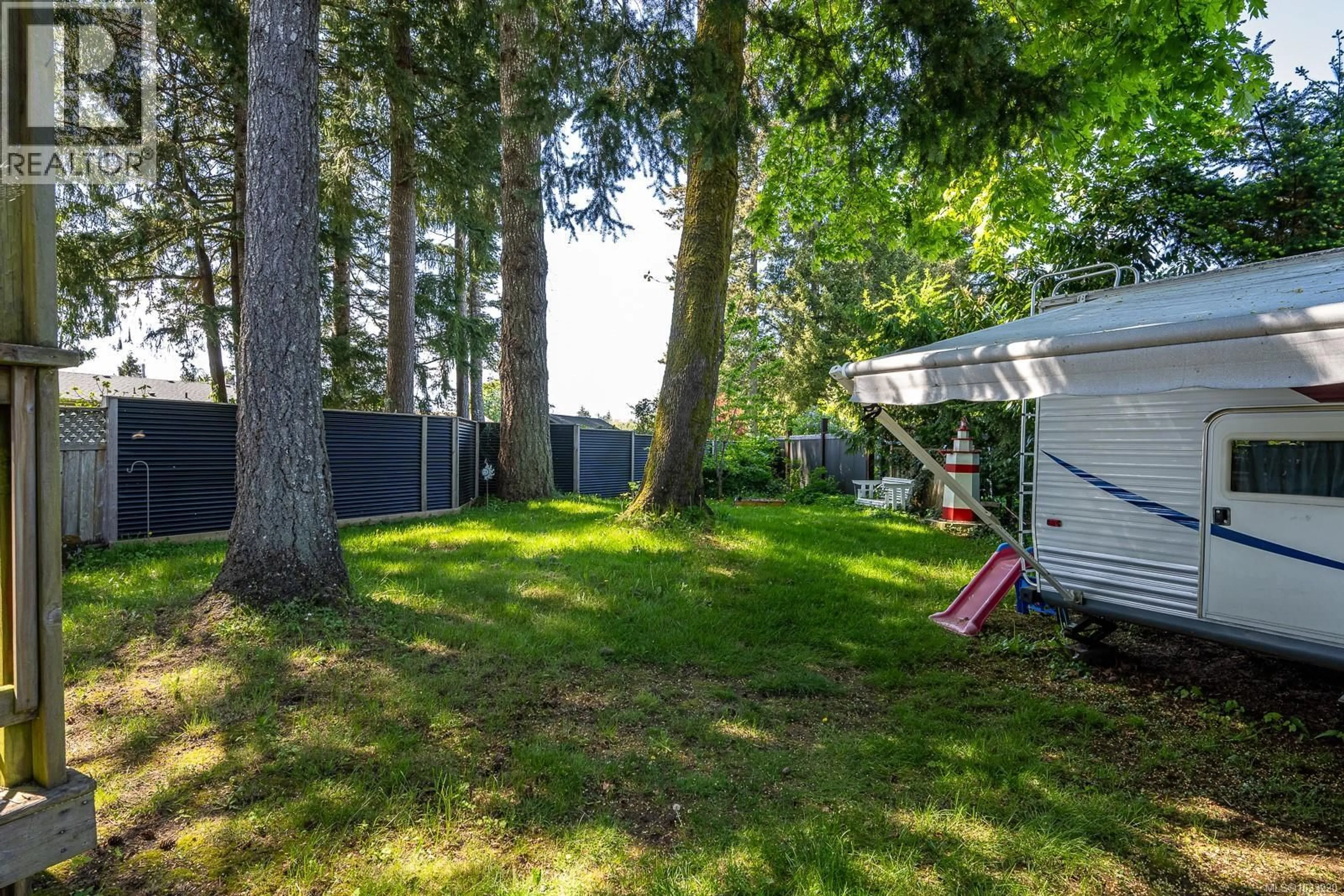 Shed for B - 4657 VALECOURT CRESCENT, Courtenay British Columbia V9N7W6