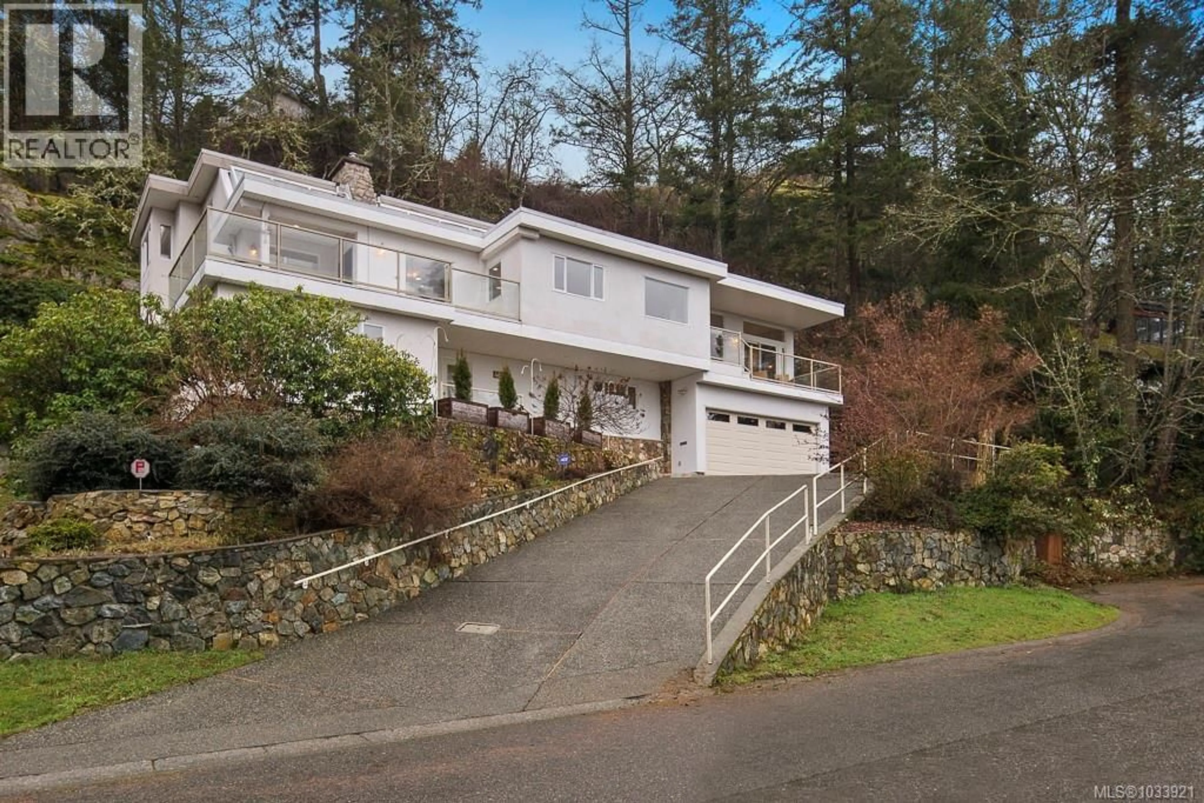 Unknown for 4612 CLIFFWOOD PLACE, Saanich British Columbia V8Y1B5