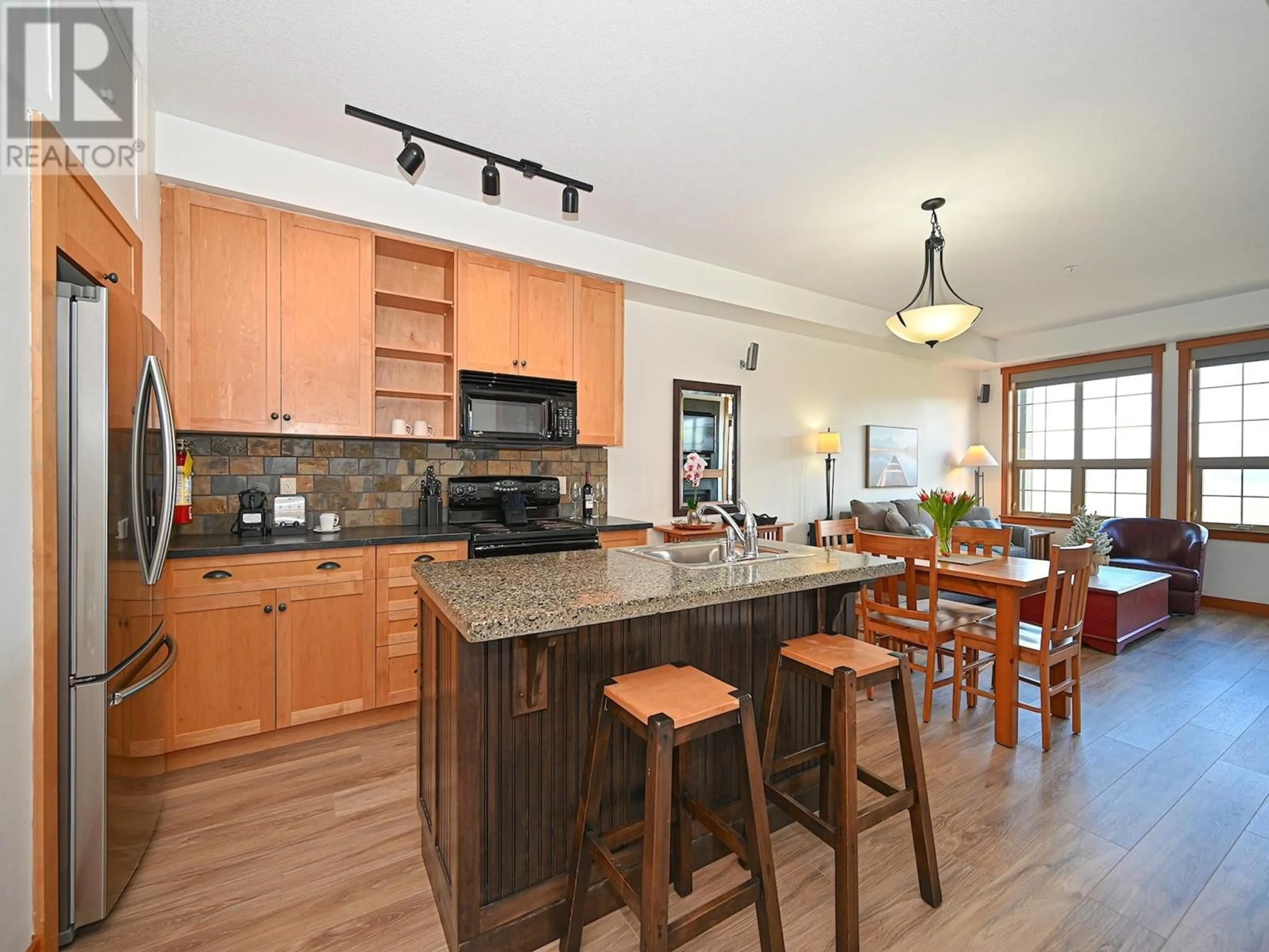 Open concept kitchen, unknown for 315 - 107 VILLAGE CENTRE COURT, Vernon British Columbia V1H1Y8