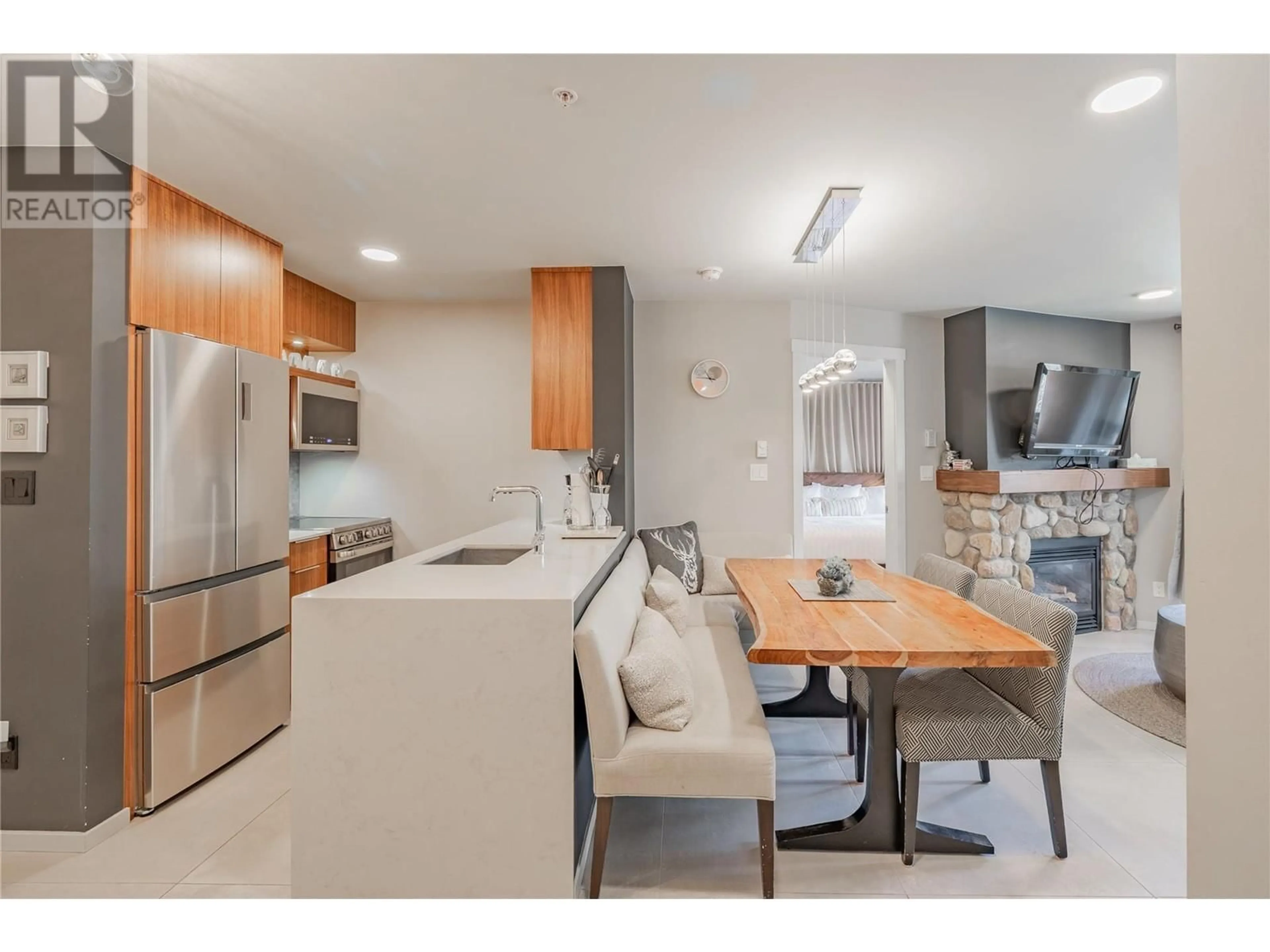 Open concept kitchen, unknown for 202 - 2050 SUMMIT DRIVE, Panorama British Columbia V0A1T0