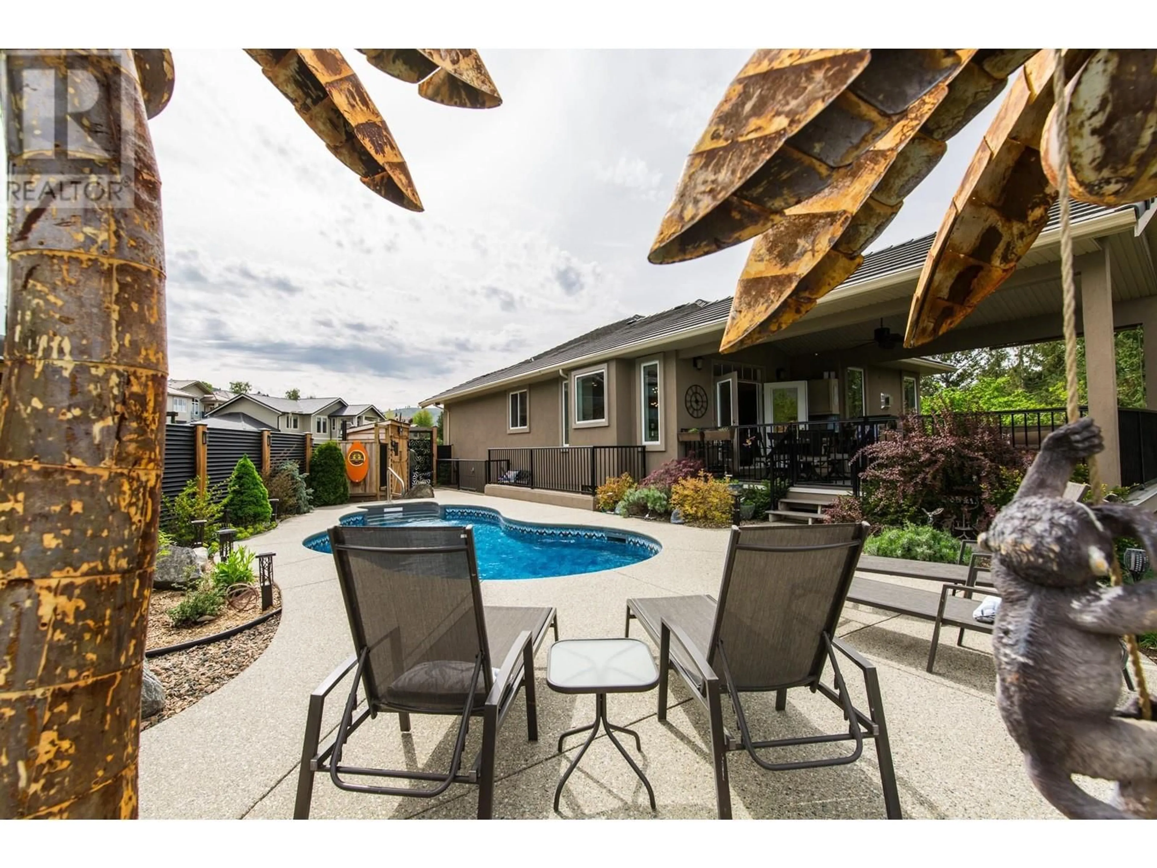 Patio, unknown for 16 CHARDONNAY COURT, Osoyoos British Columbia V0H1V6