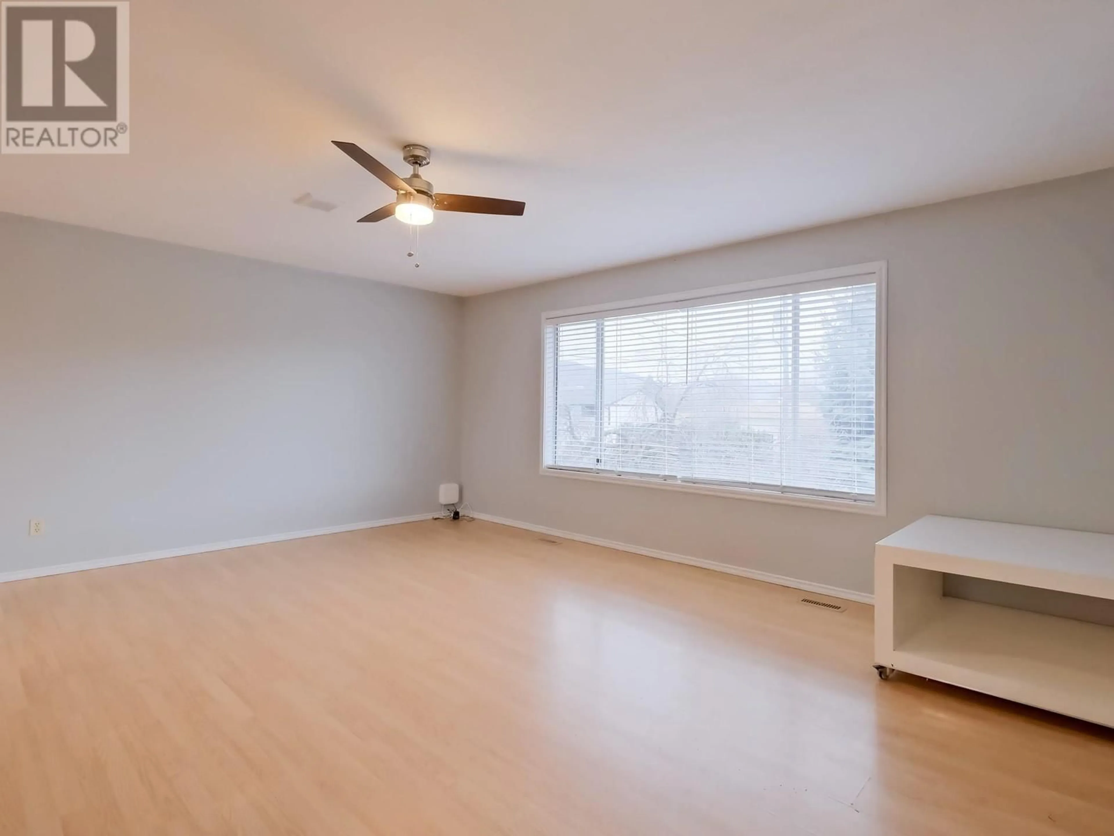 A pic of a room for 11 WILLOW CRESCENT, Osoyoos British Columbia V0H1V3