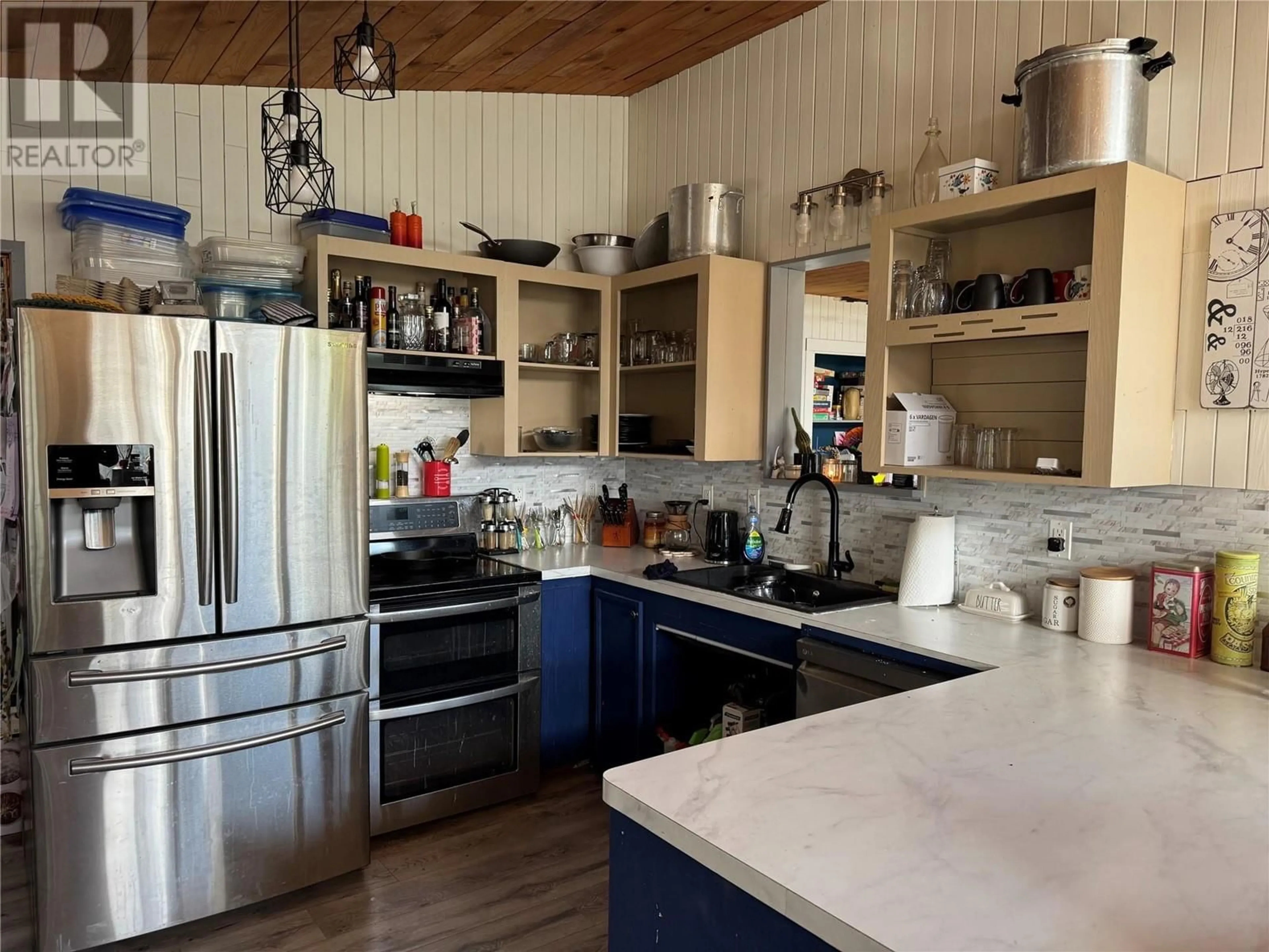 Open concept kitchen, unknown for 6791 CHARLESON ROAD, Magna Bay British Columbia V0E1L0