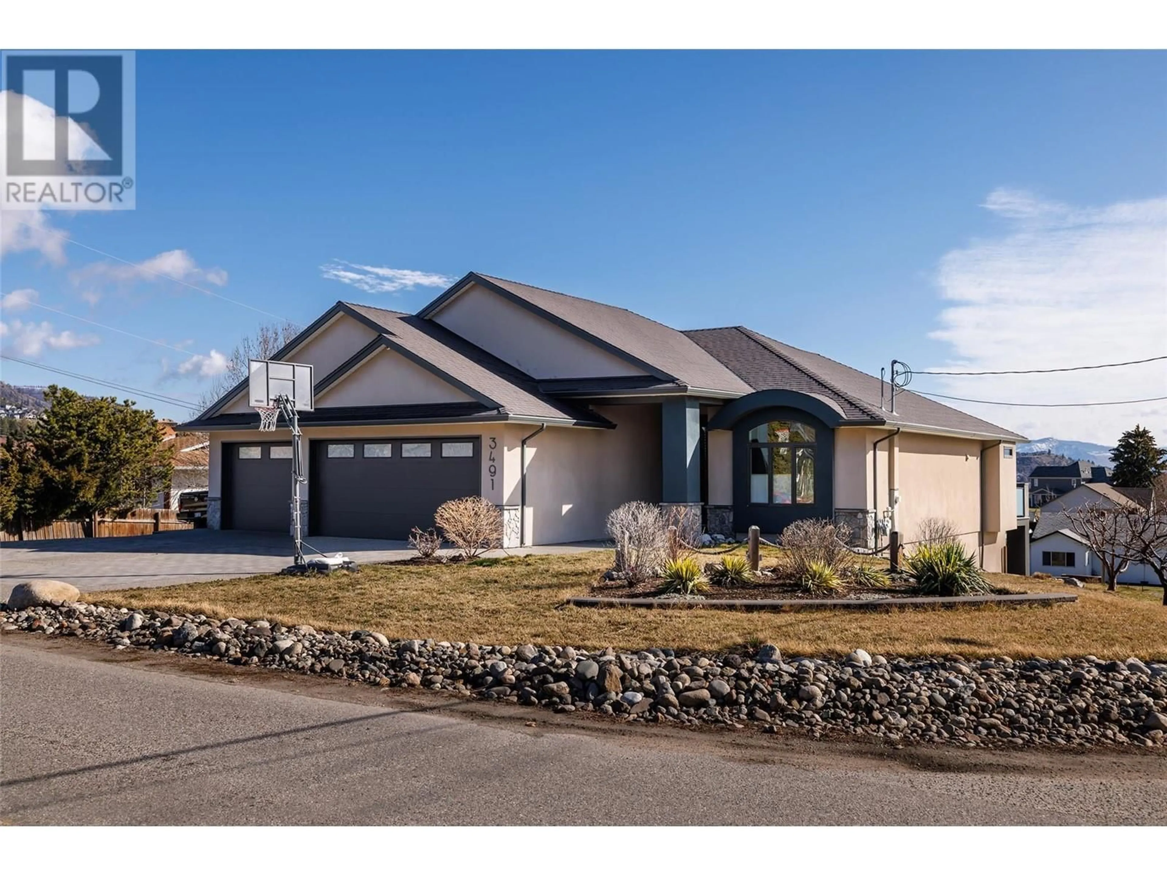 Home with vinyl exterior material, street for 3491 PAYNTER ROAD, West Kelowna British Columbia V4T1R2