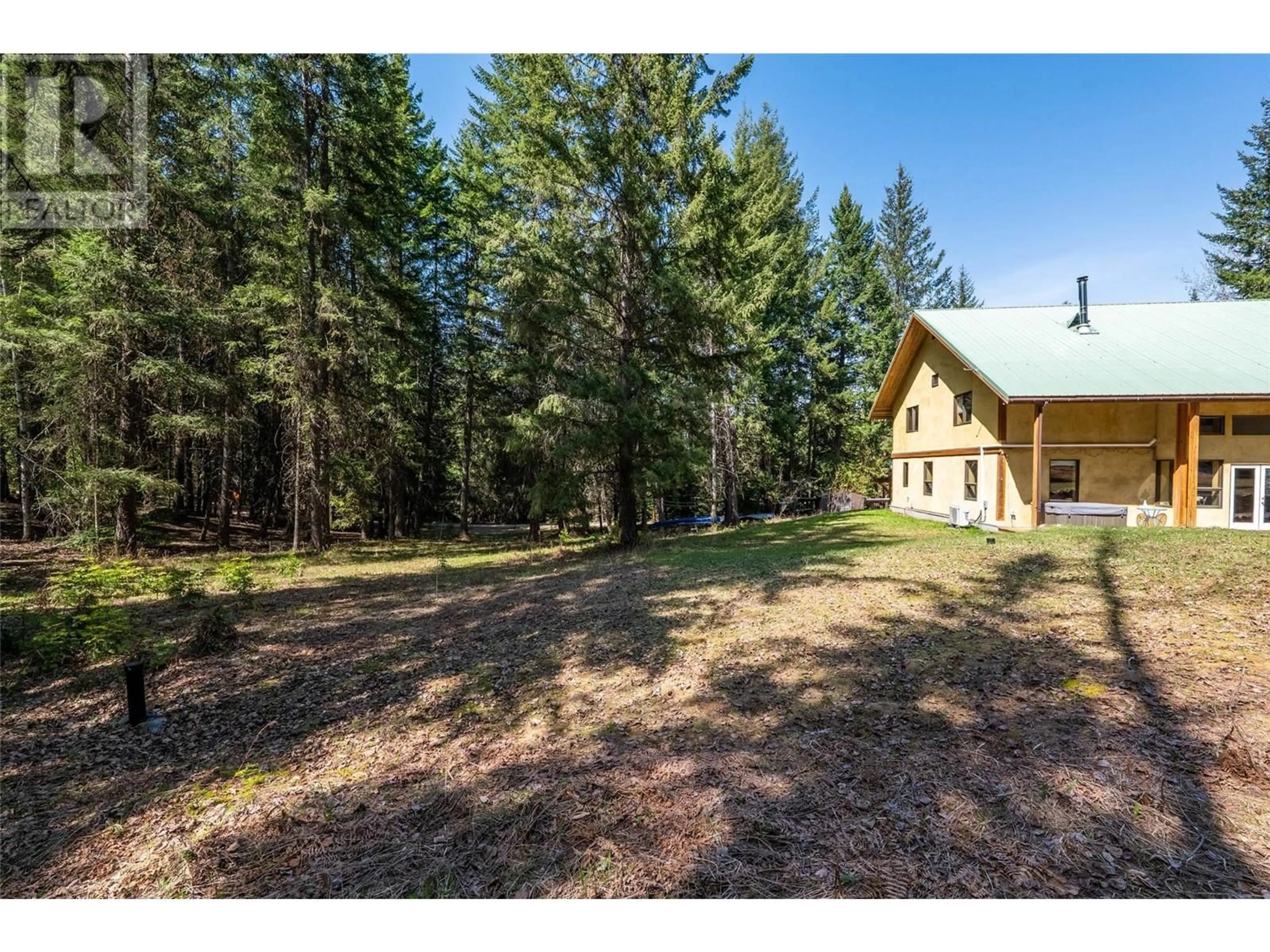 A pic from outside/outdoor area/front of a property/back of a property/a pic from drone, forest/trees view for 4226 SHASHEEN ROAD, Nelson British Columbia V1L6X1