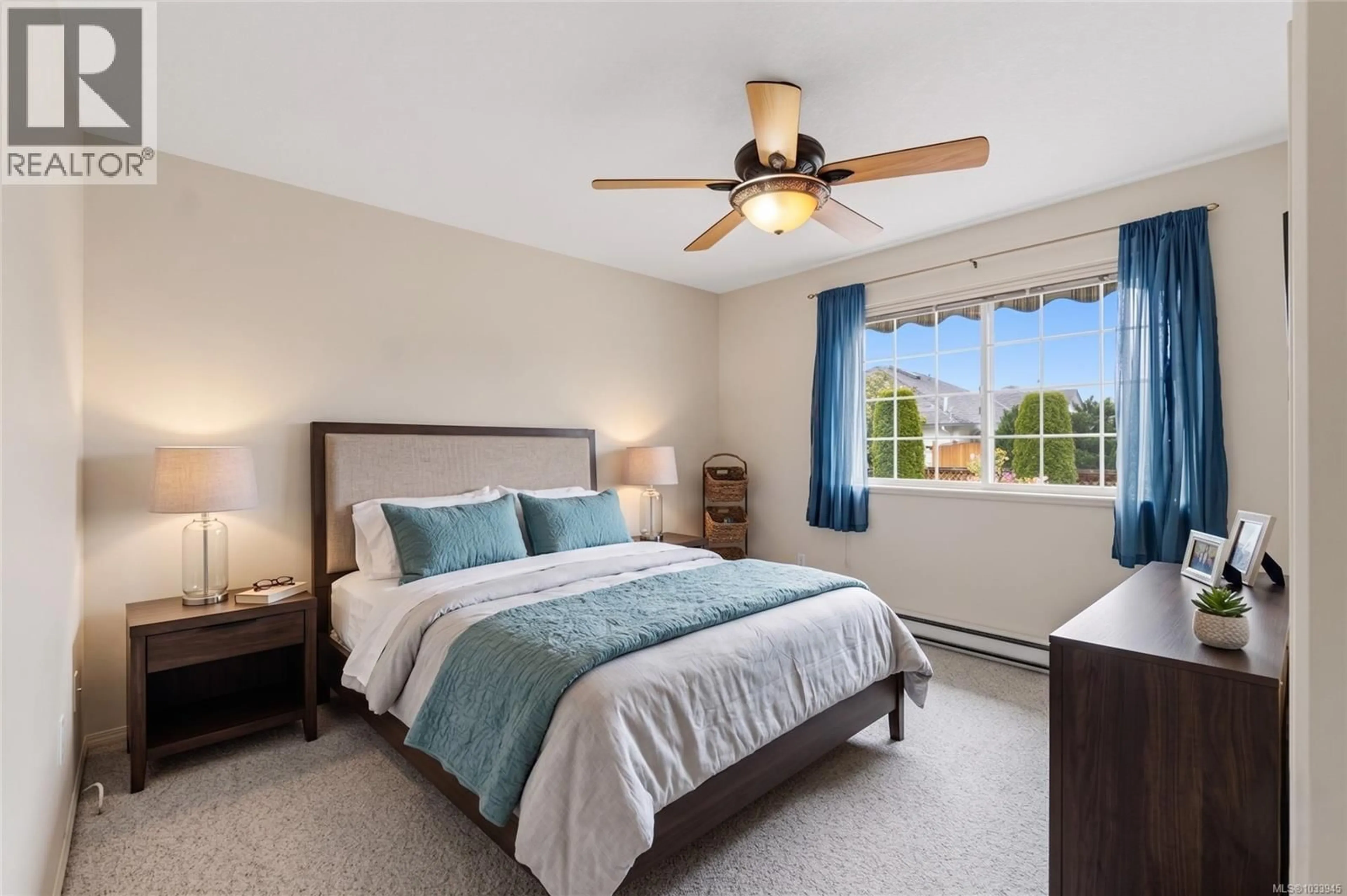 Bedroom with bed, unknown for 318 CLARKSON PLACE, Parksville British Columbia V9P2V8