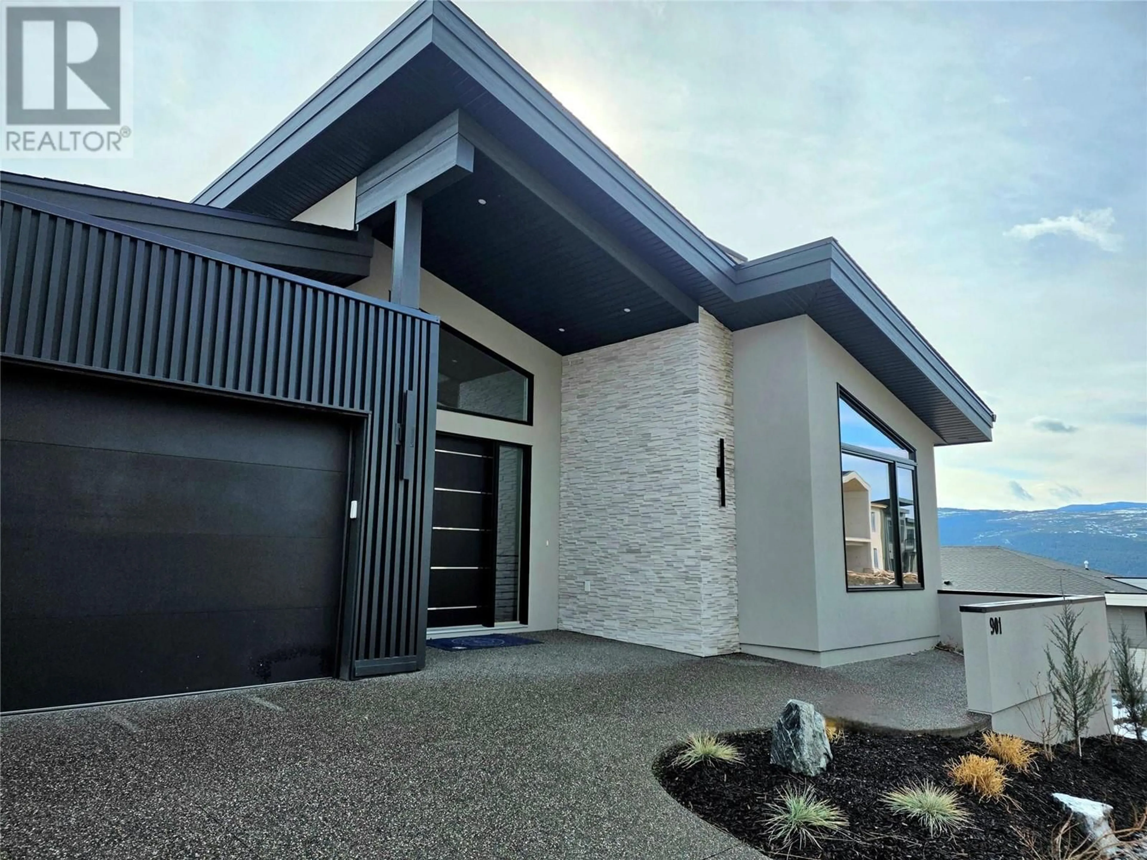 Unknown for 901 MELROSE STREET, Kelowna British Columbia V1P0A8