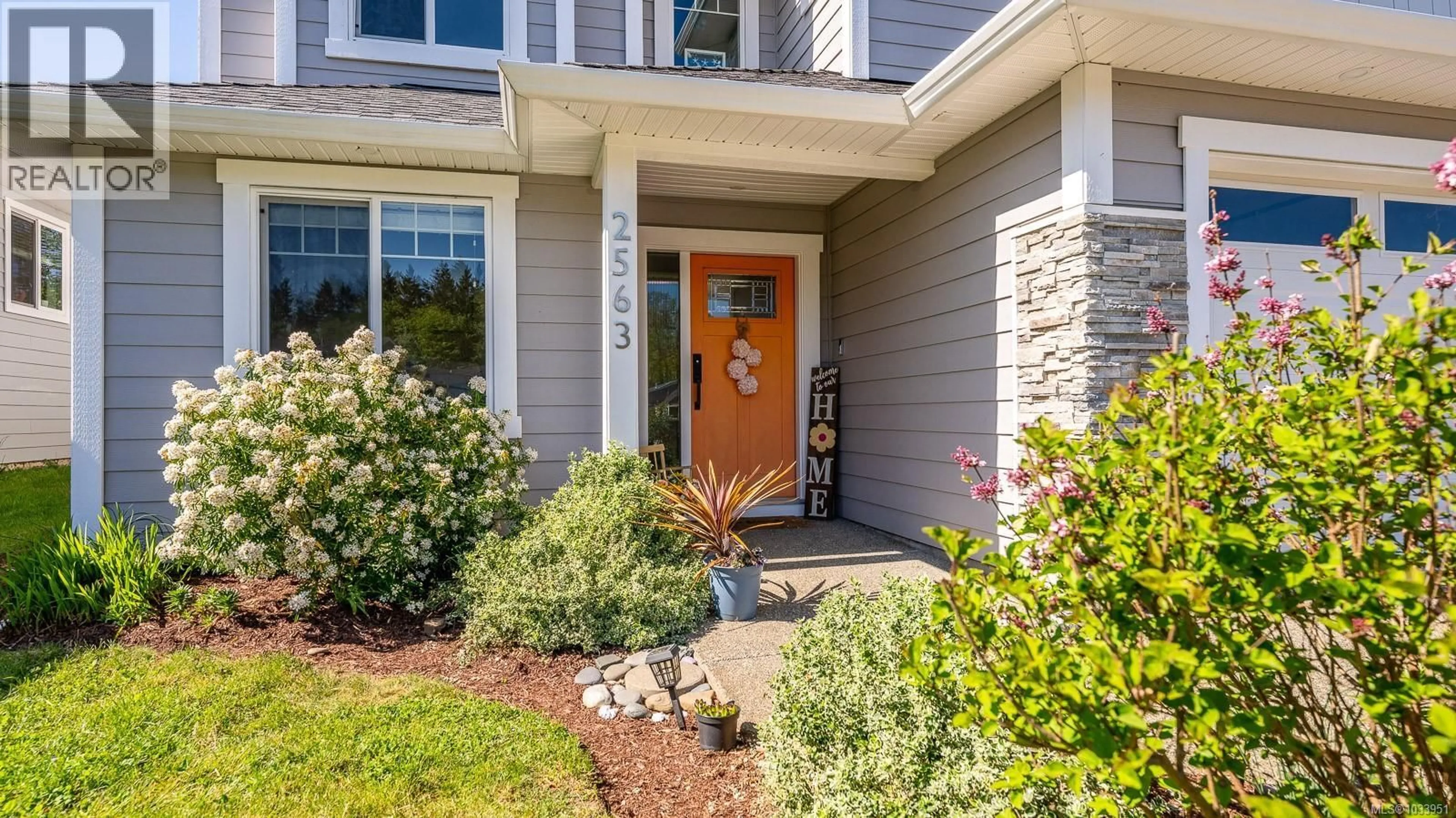 Indoor entryway for 2563 BROOKFIELD DRIVE, Courtenay British Columbia V9N0E6