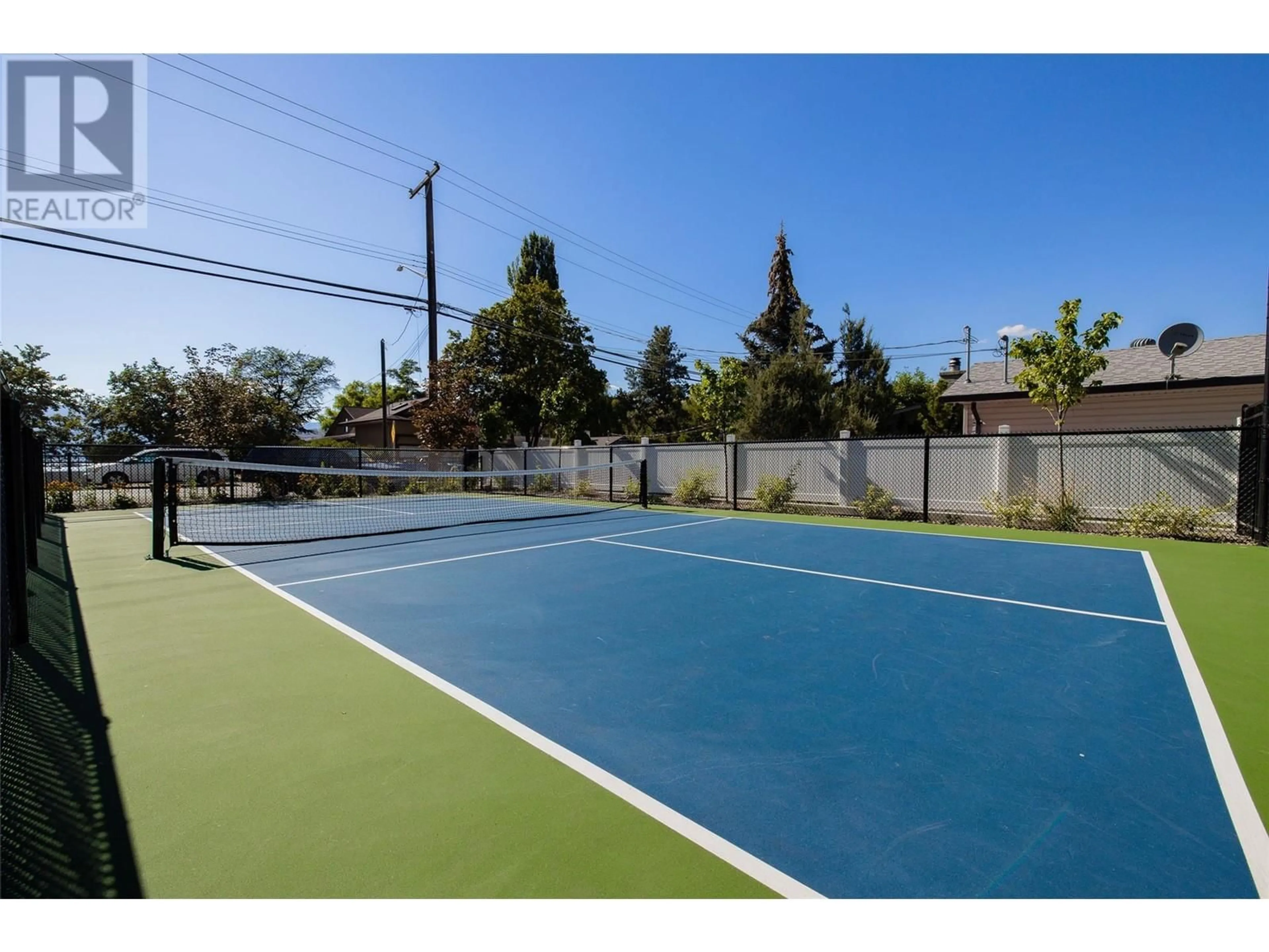 Pool for 403 - 2555 LAKESHORE ROAD, Vernon British Columbia V1H0A4