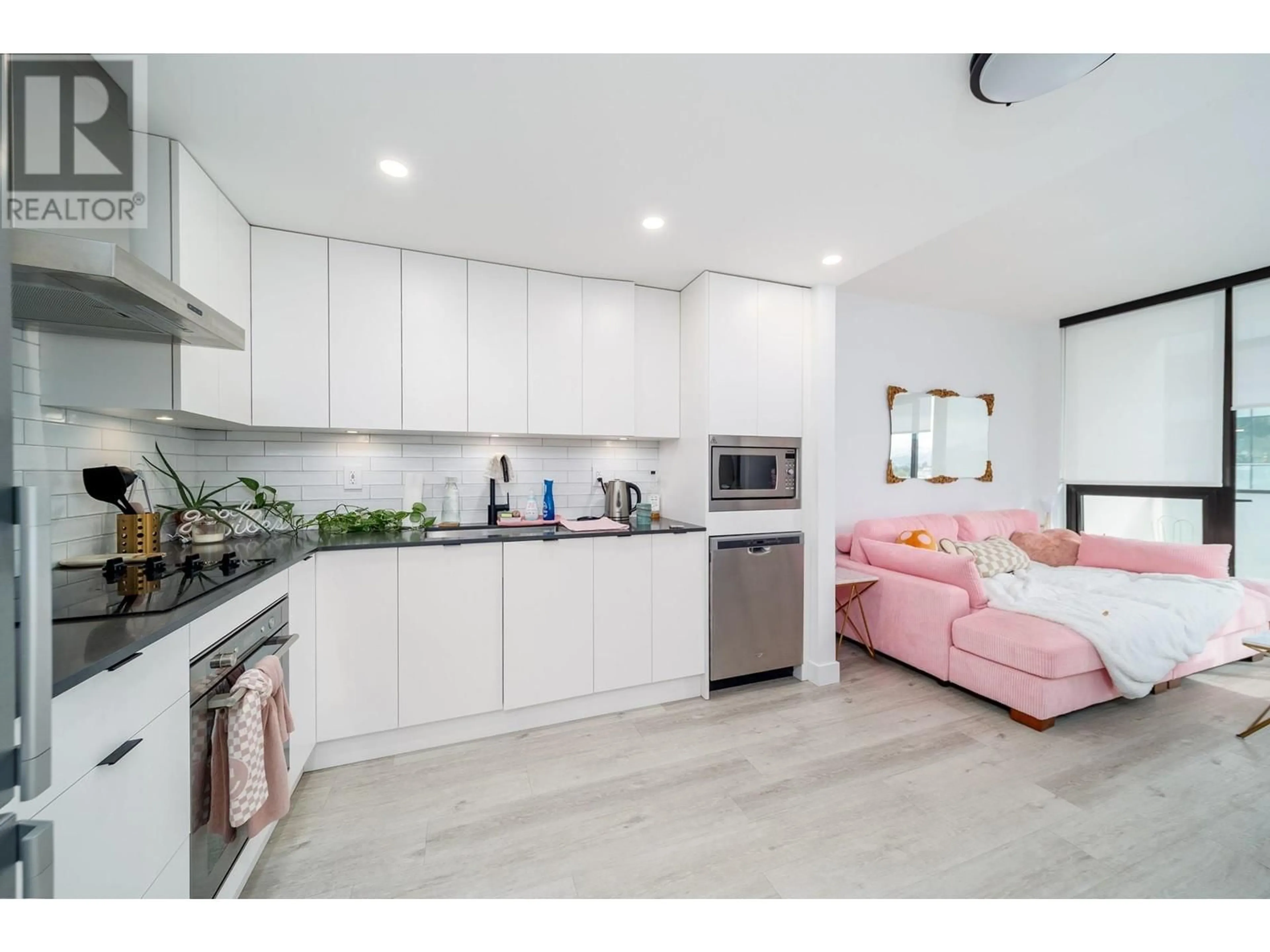 Open concept kitchen, unknown for 703 - 1471 ST PAUL STREET, Kelowna British Columbia V1Y6P1
