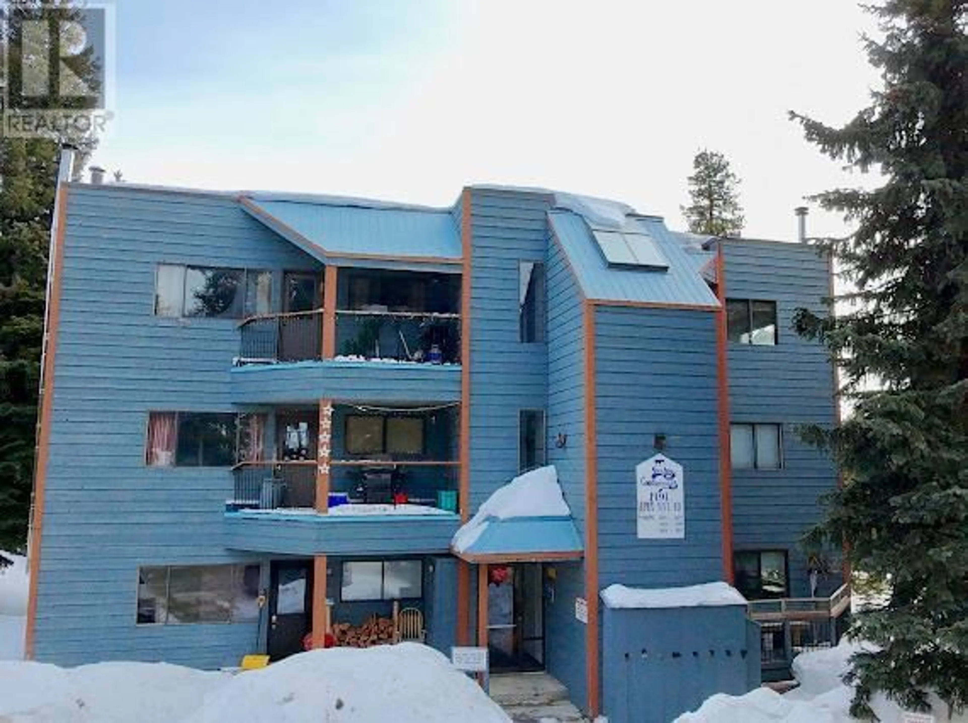 A pic from outside/outdoor area/front of a property/back of a property/a pic from drone, mountain view for 6 (101) - 1191 APEX MOUNTAIN ROAD, Penticton British Columbia V0X1K0