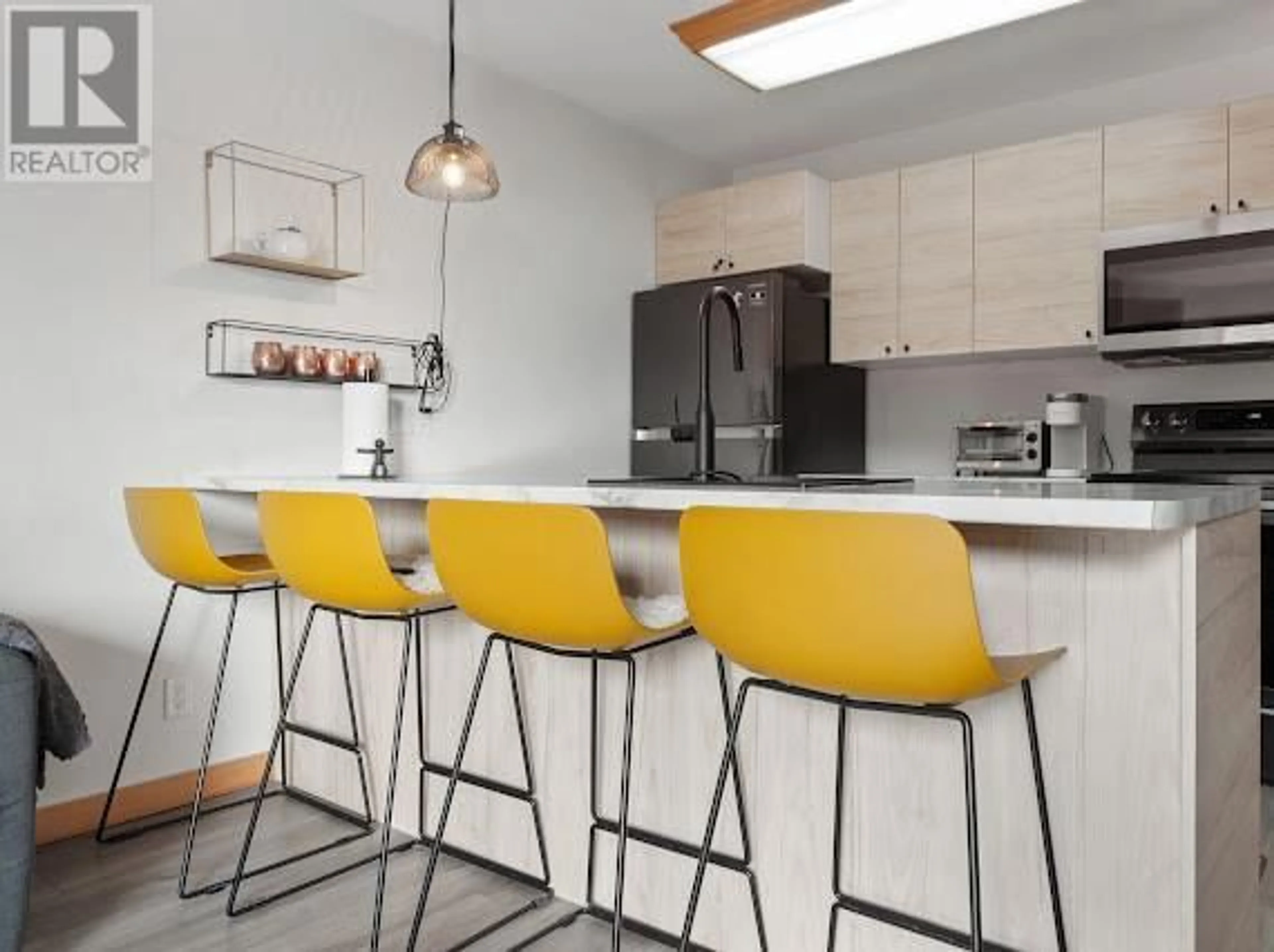 Open concept kitchen, unknown for 6 (101) - 1191 APEX MOUNTAIN ROAD, Penticton British Columbia V0X1K0