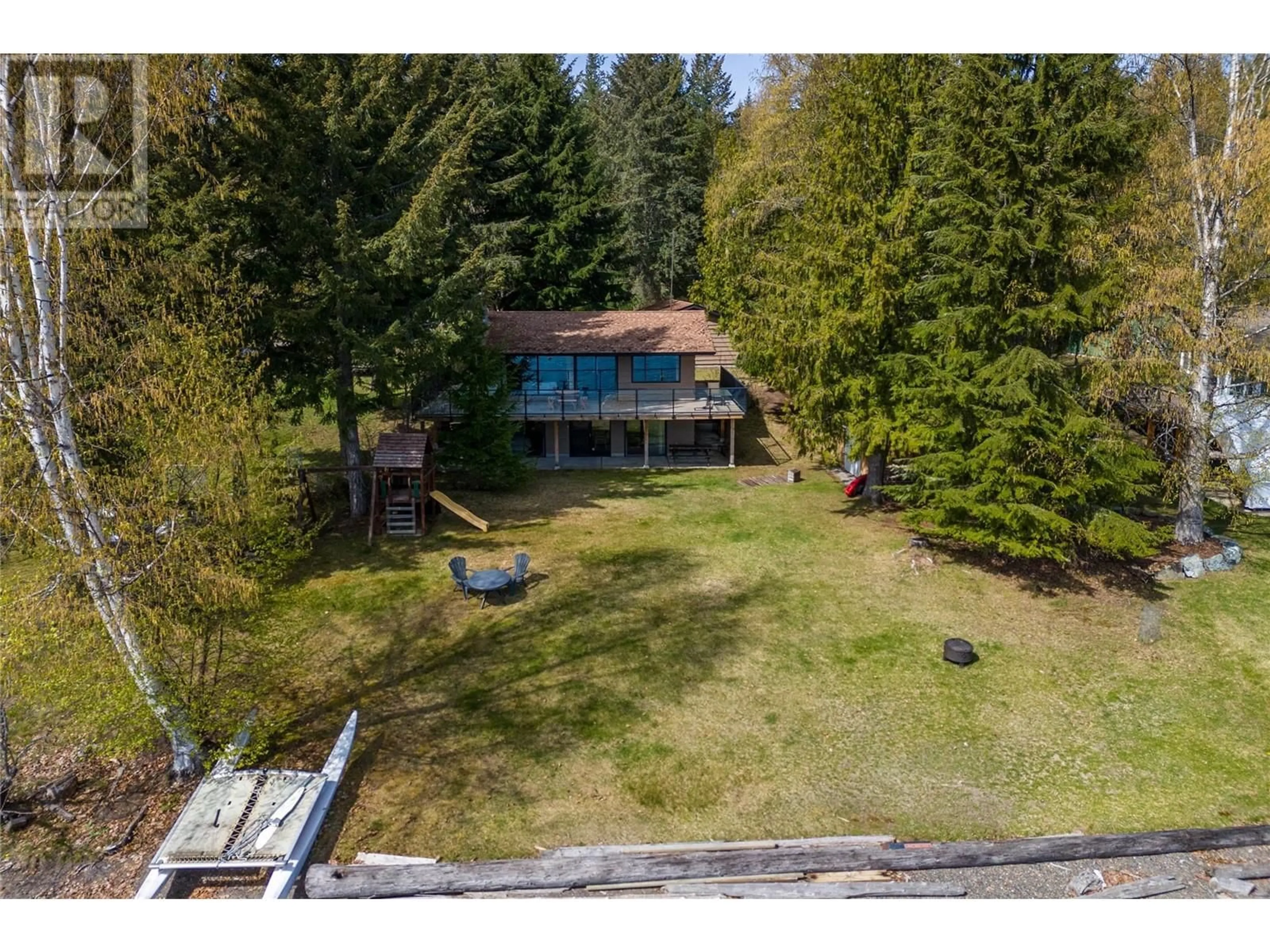 A pic from outside/outdoor area/front of a property/back of a property/a pic from drone, unknown for 22 - 6102 DAVIS ROAD, Magna Bay British Columbia V0E1M7