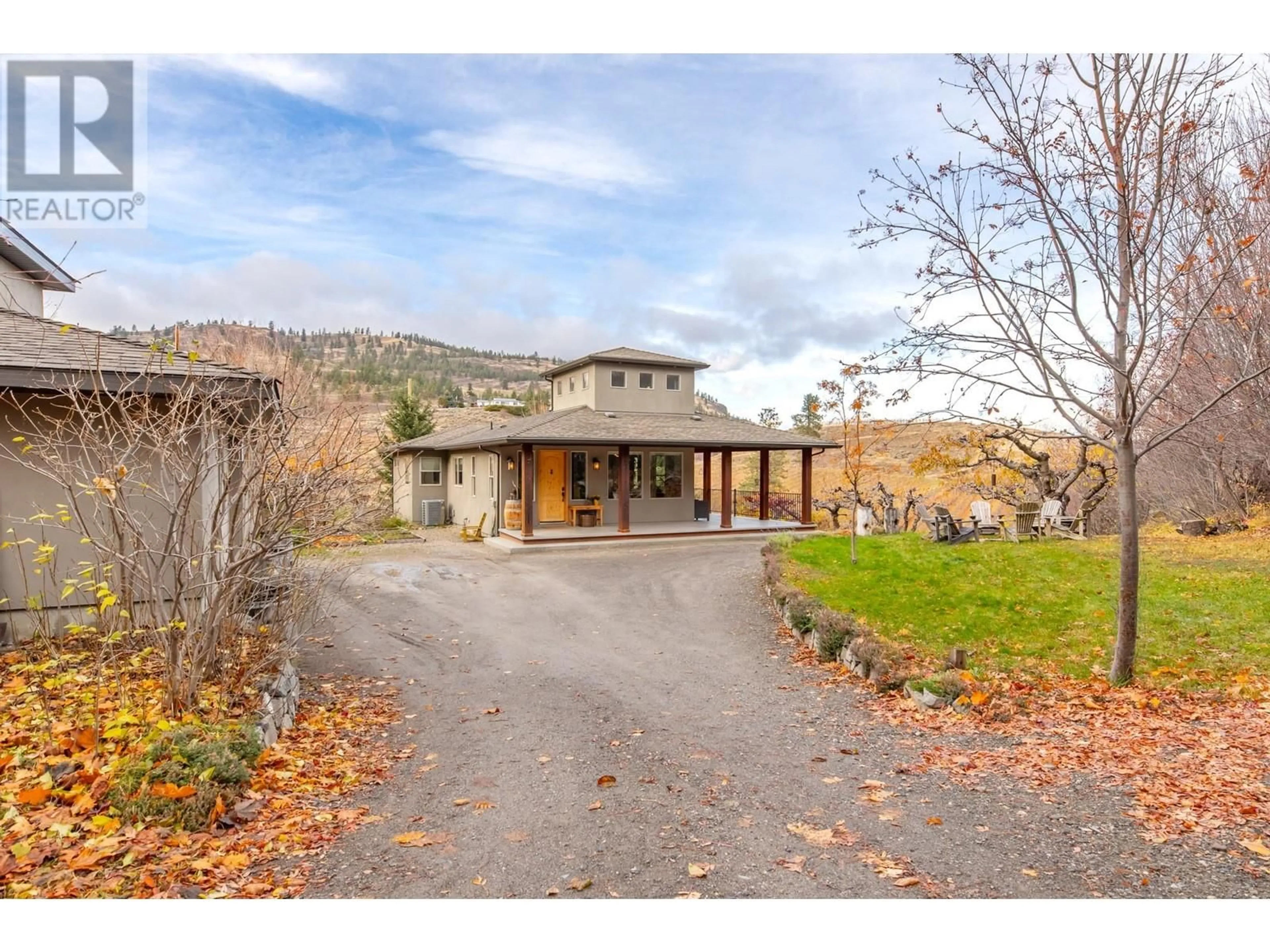 A pic from outside/outdoor area/front of a property/back of a property/a pic from drone, mountain view for 19560 MATSU DRIVE, Summerland British Columbia V0H1Z6