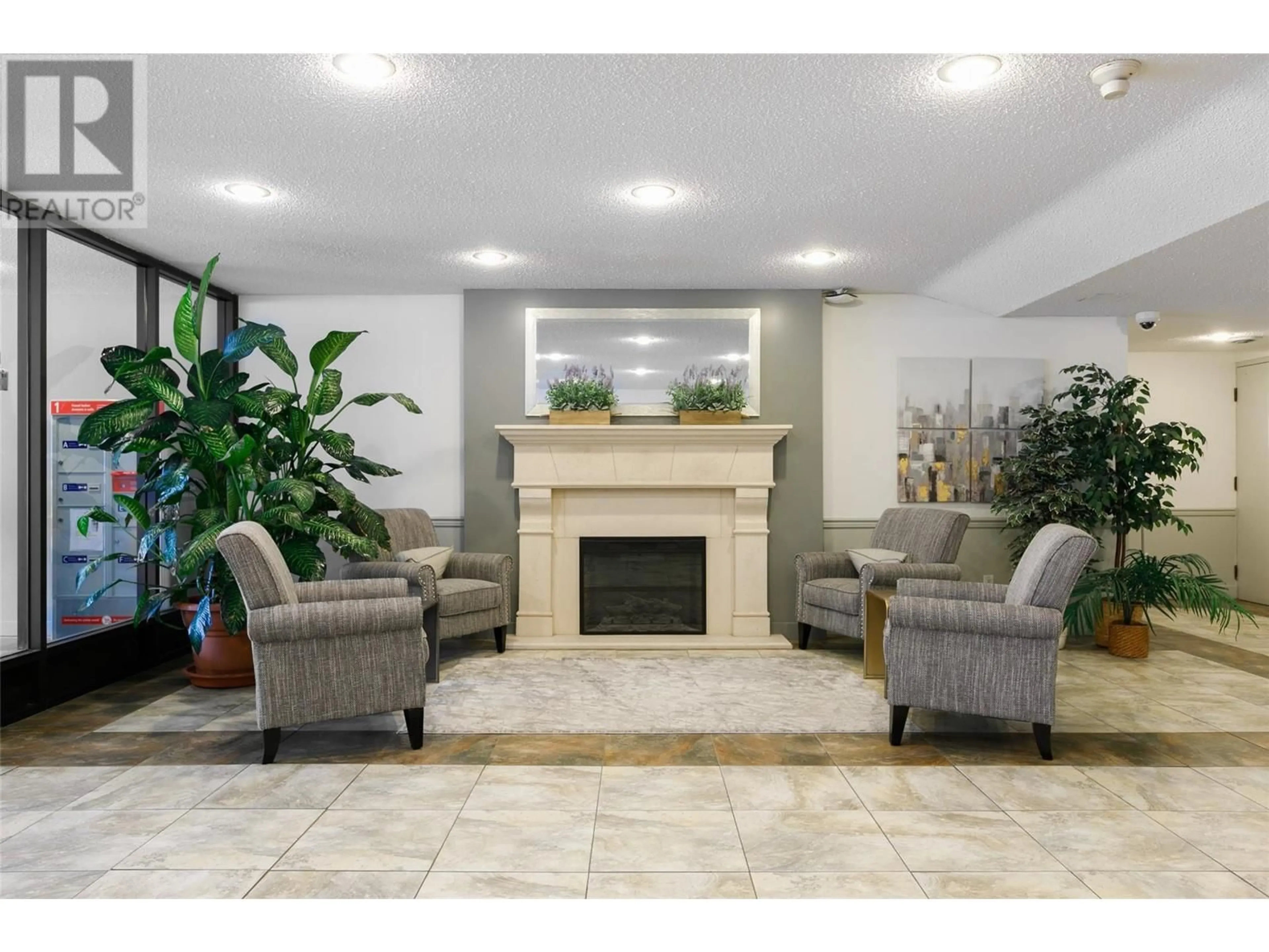 Lobby for 807 - 737 LEON AVENUE, Kelowna British Columbia V1Y8L6
