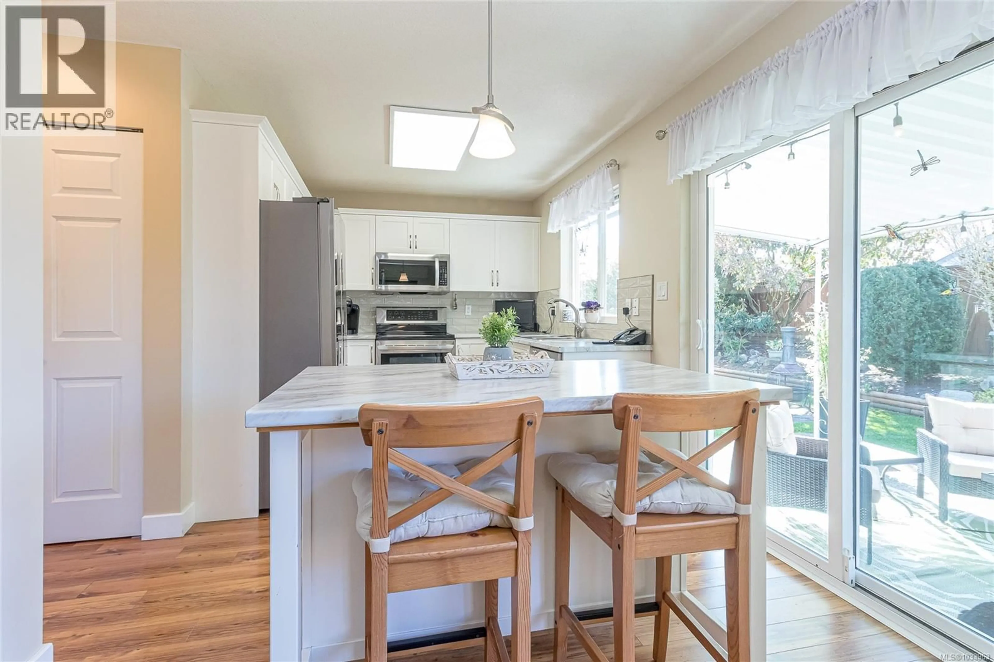 Open concept kitchen, unknown for 331 RHEUMER CRESCENT, Parksville British Columbia V9P2T8
