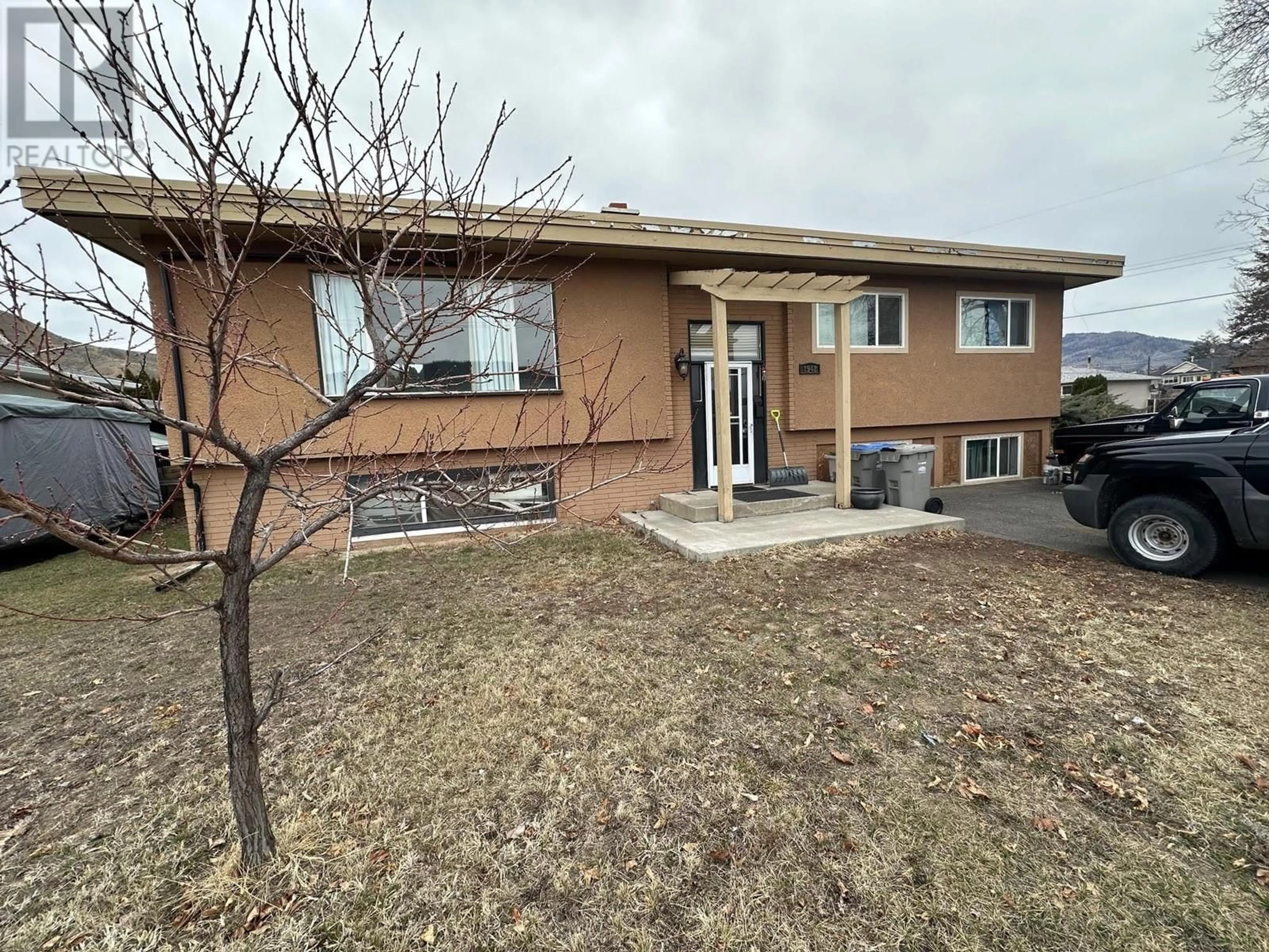 Unknown for 1942 FLEETWOOD AVENUE, Kamloops British Columbia V2B4S4