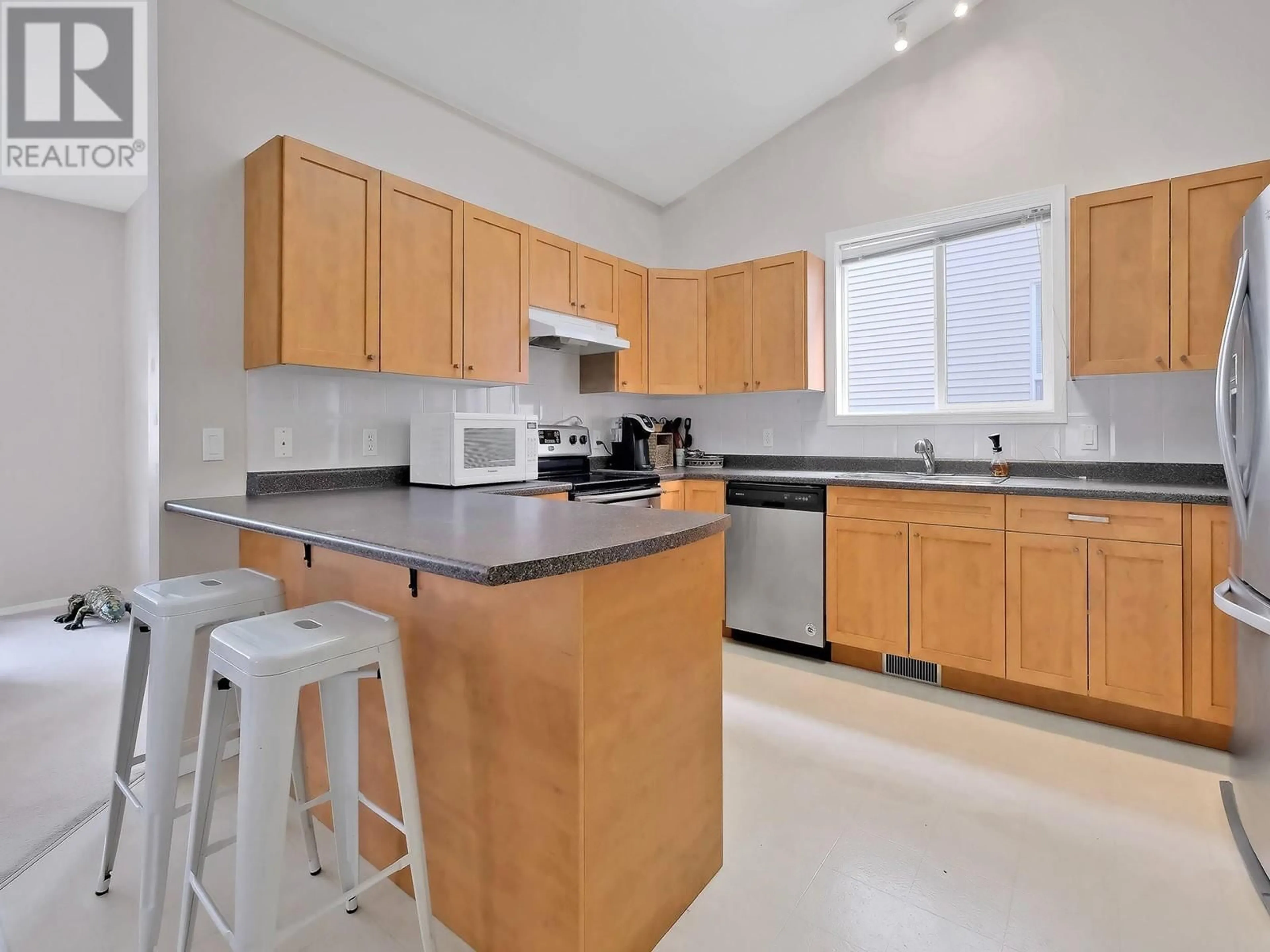 Standard kitchen, unknown for 13 - 2210 HORIZON DRIVE, West Kelowna British Columbia V1Z3L4