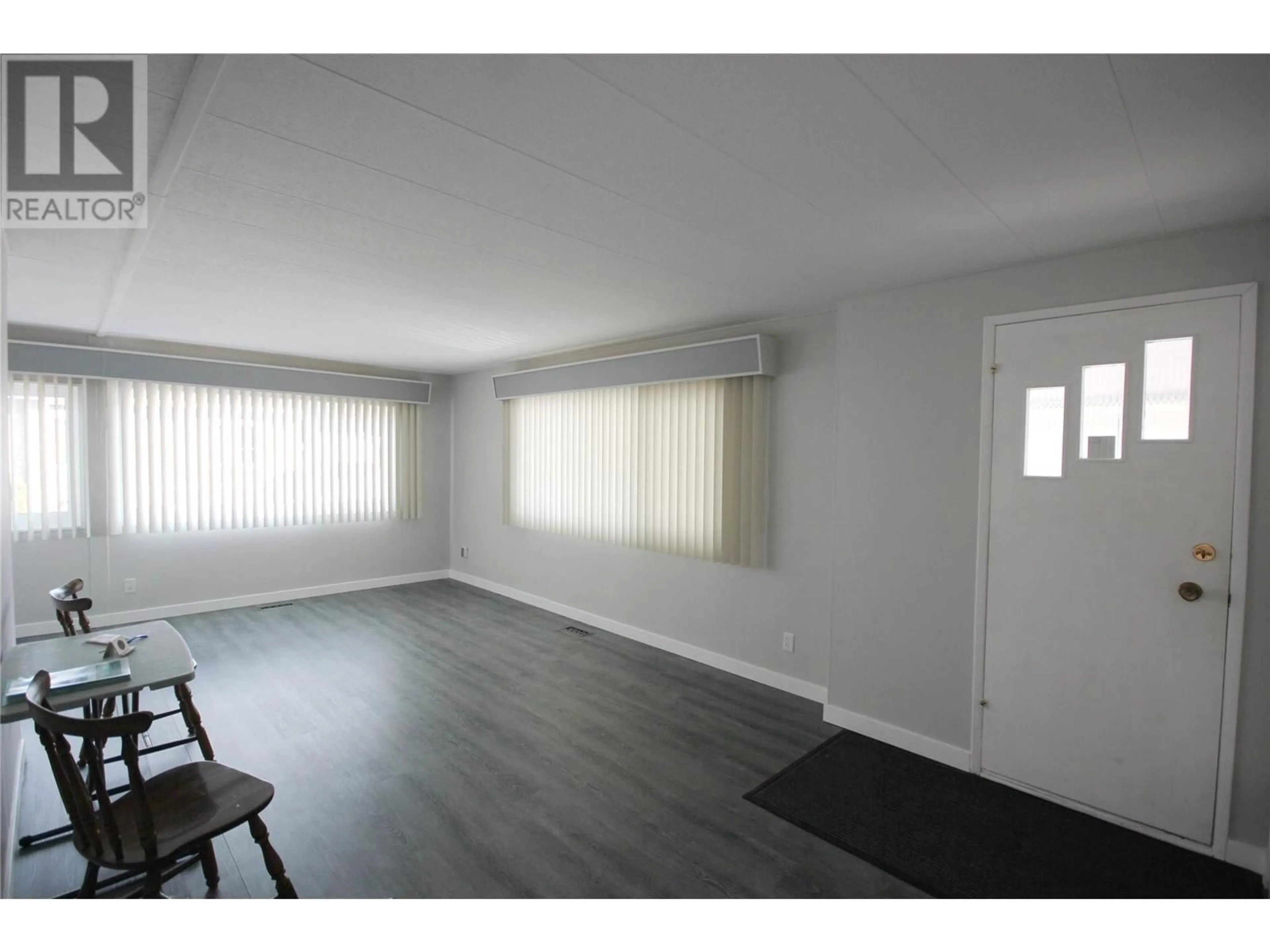 A pic of a room for 7 - 321 YORKTON AVENUE, Penticton British Columbia V2A3V6