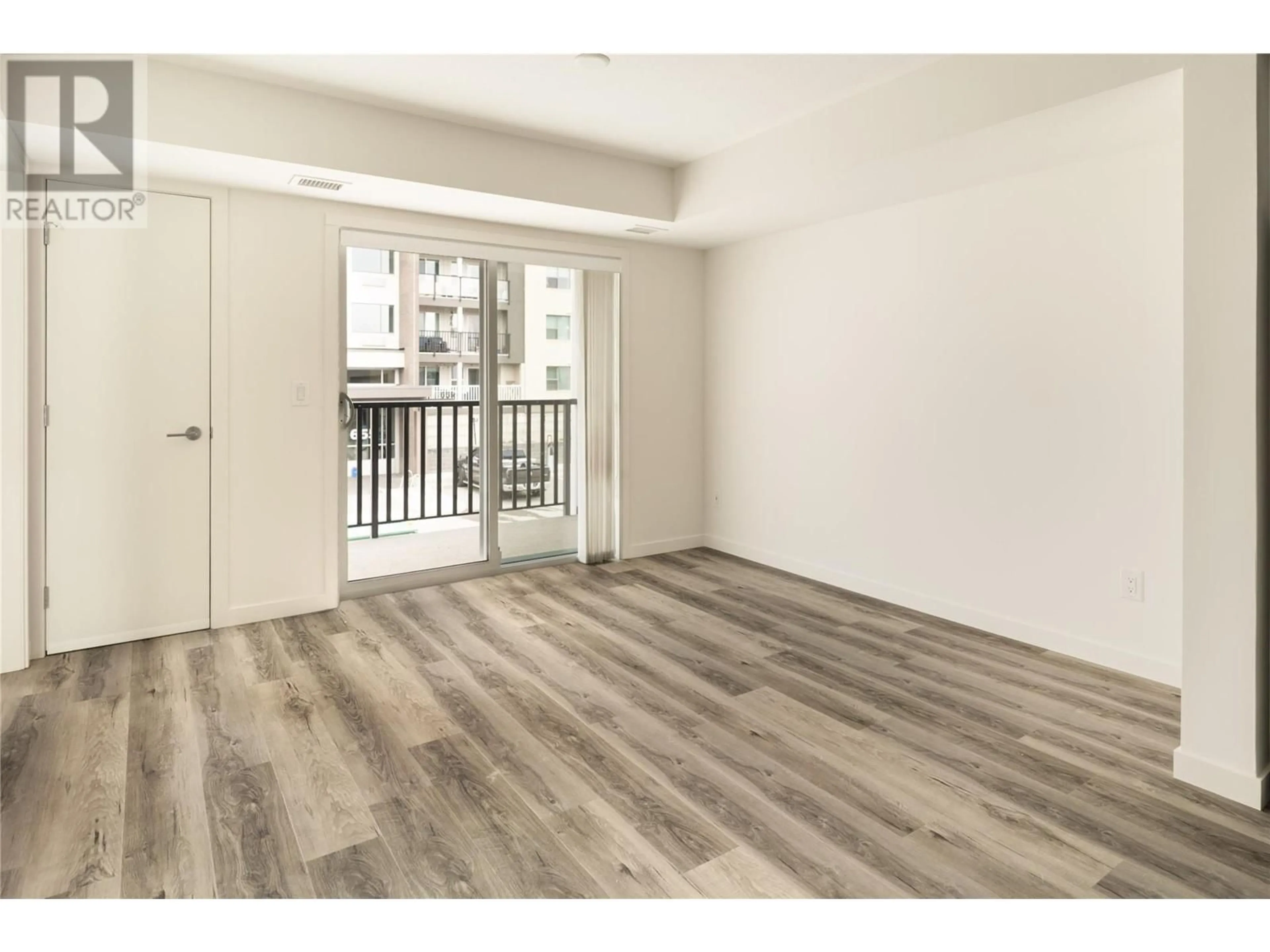 A pic of a room for PH20 - 625 ACADEMY WAY, Kelowna British Columbia V1V0A2