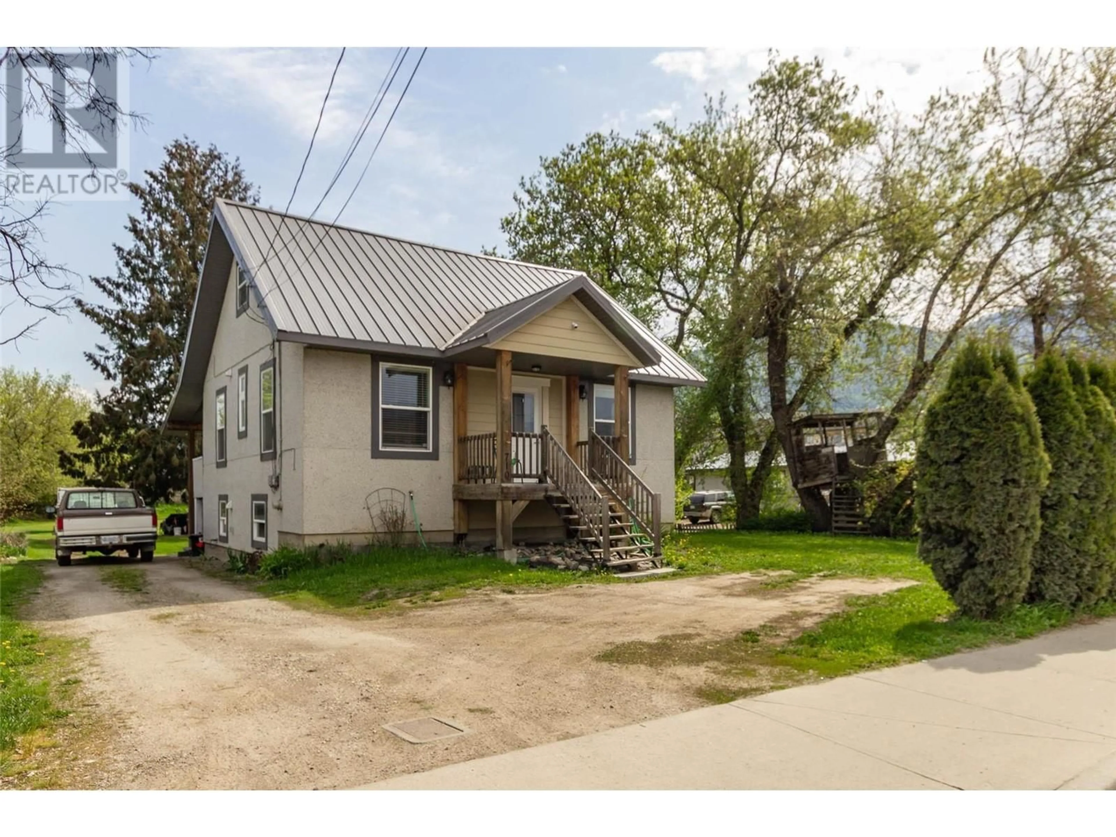 Unknown for 710 10 STREET SOUTHWEST, Salmon Arm British Columbia V1E1T2