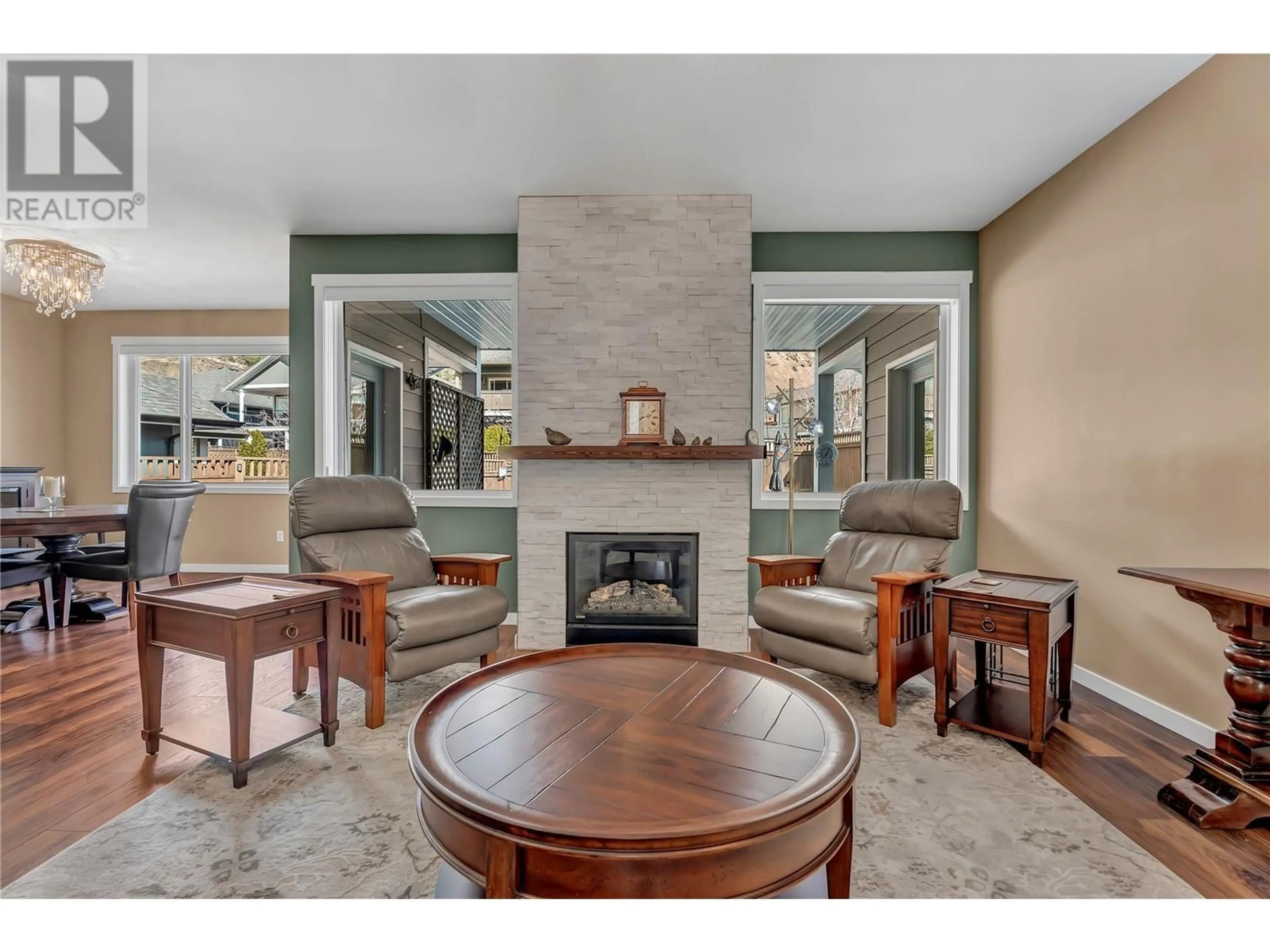 Living room with furniture, ceramic/tile floor for 112 - 4400 MCLEAN CREEK ROAD, Okanagan Falls British Columbia V0H1R6