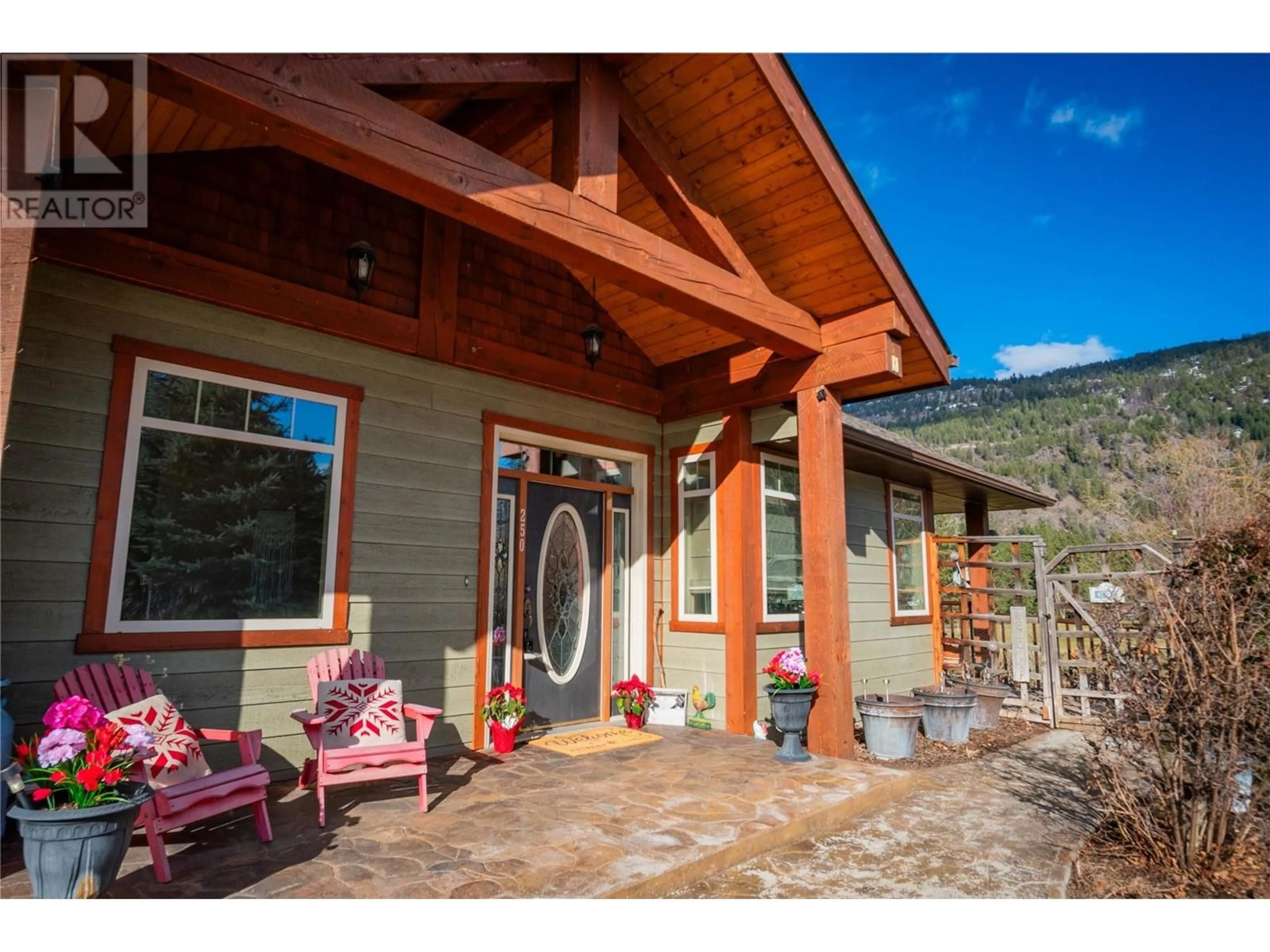 Unknown for 250 1ST AVENUE, Christina Lake British Columbia V0H1E0