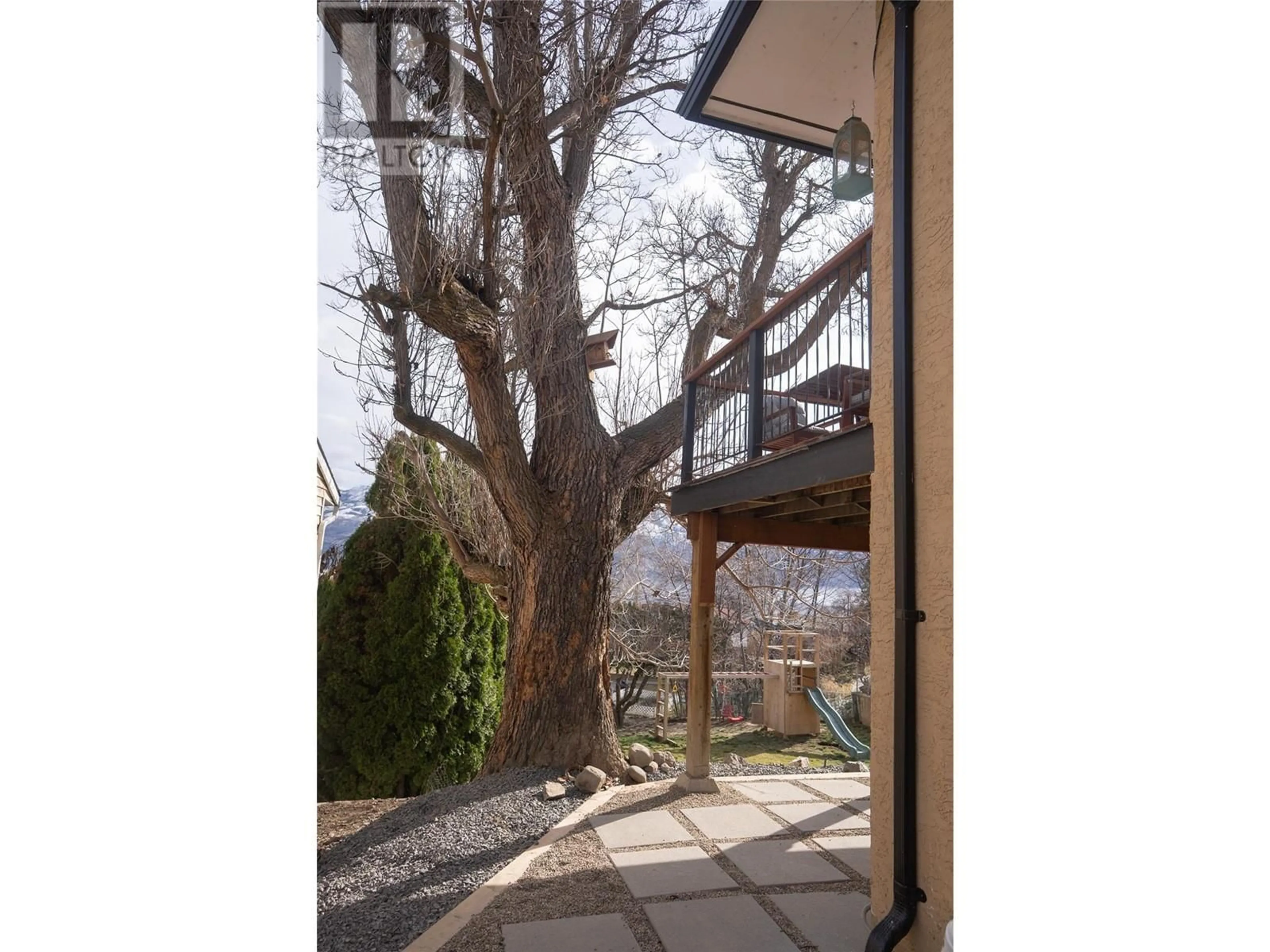 Patio, street for 3754 CARRALL ROAD, West Kelowna British Columbia V4t2C6