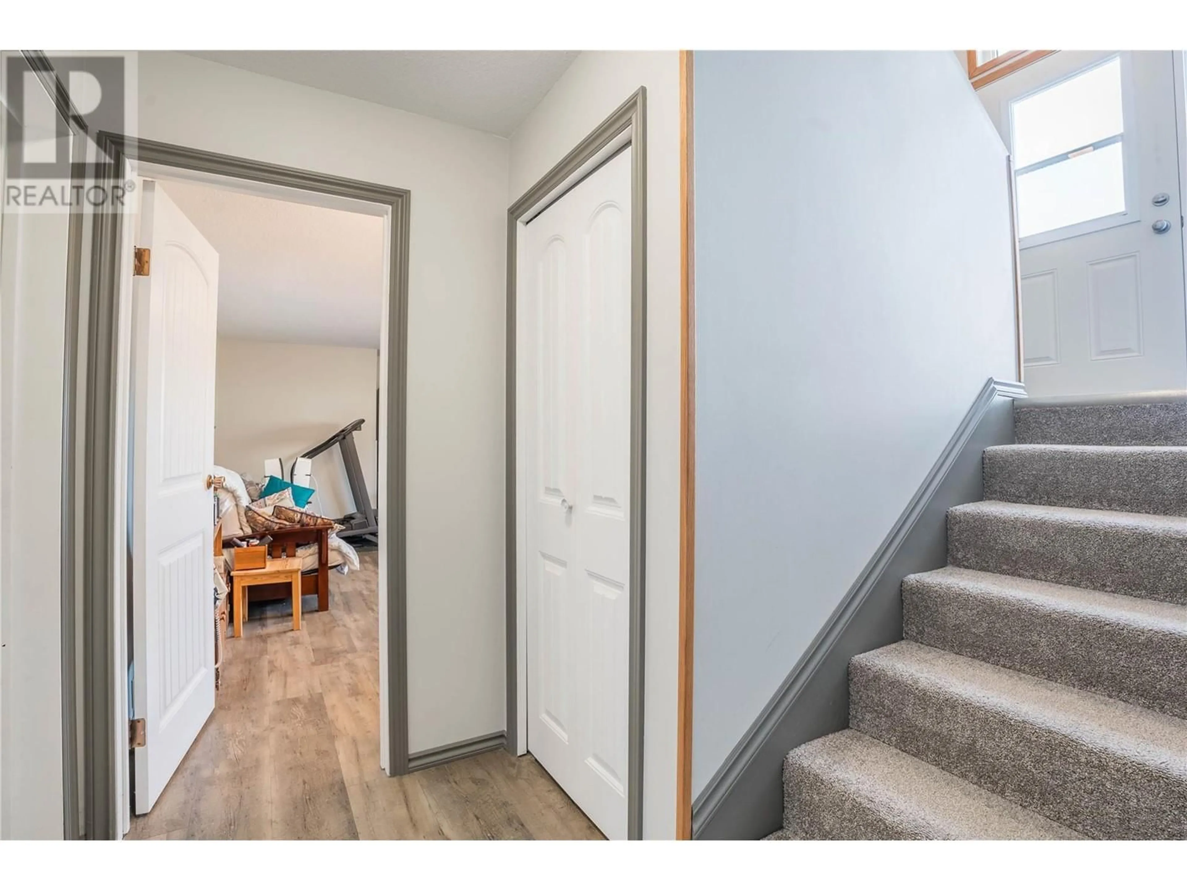 Indoor entryway for 9181 ALDER STREET, Summerland British Columbia V0H1Z2