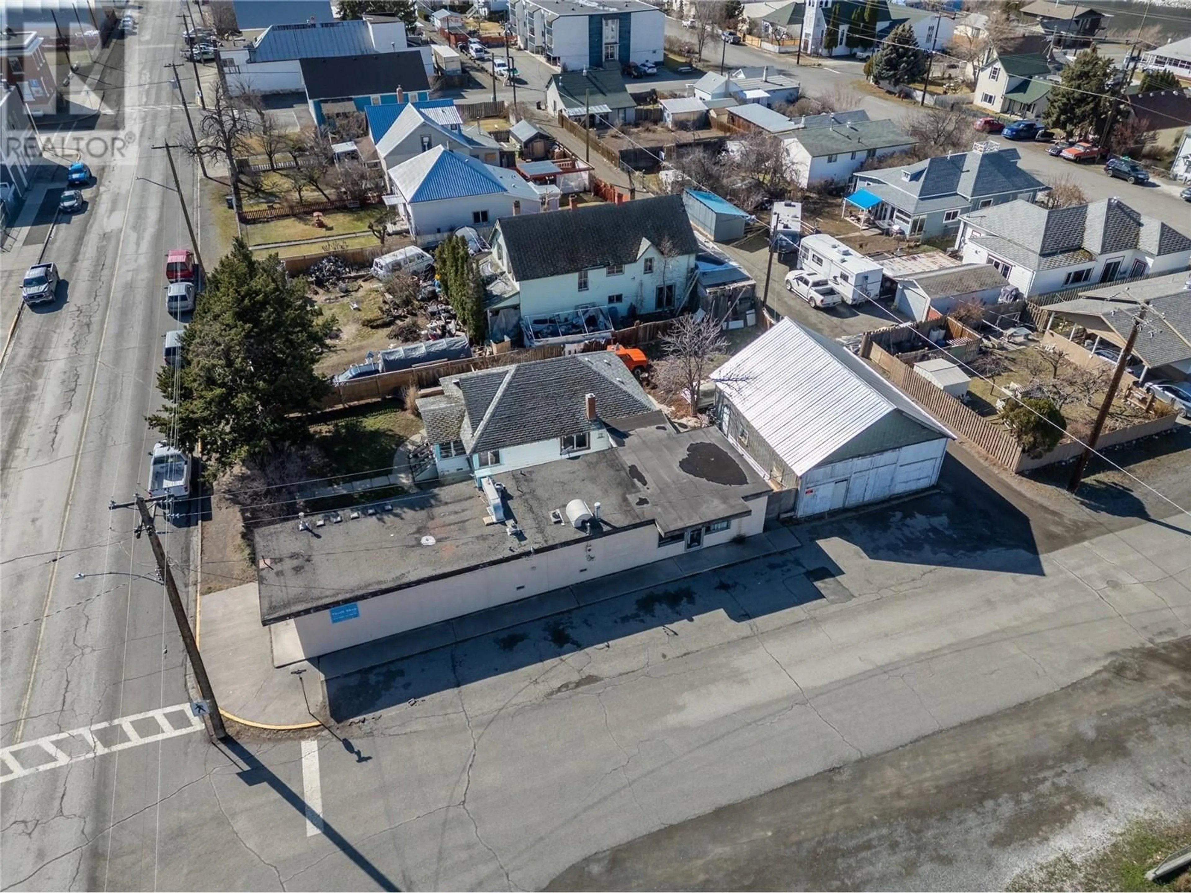 A pic from outside/outdoor area/front of a property/back of a property/a pic from drone, street for 301 BRINK STREET, Ashcroft British Columbia V0K1A0