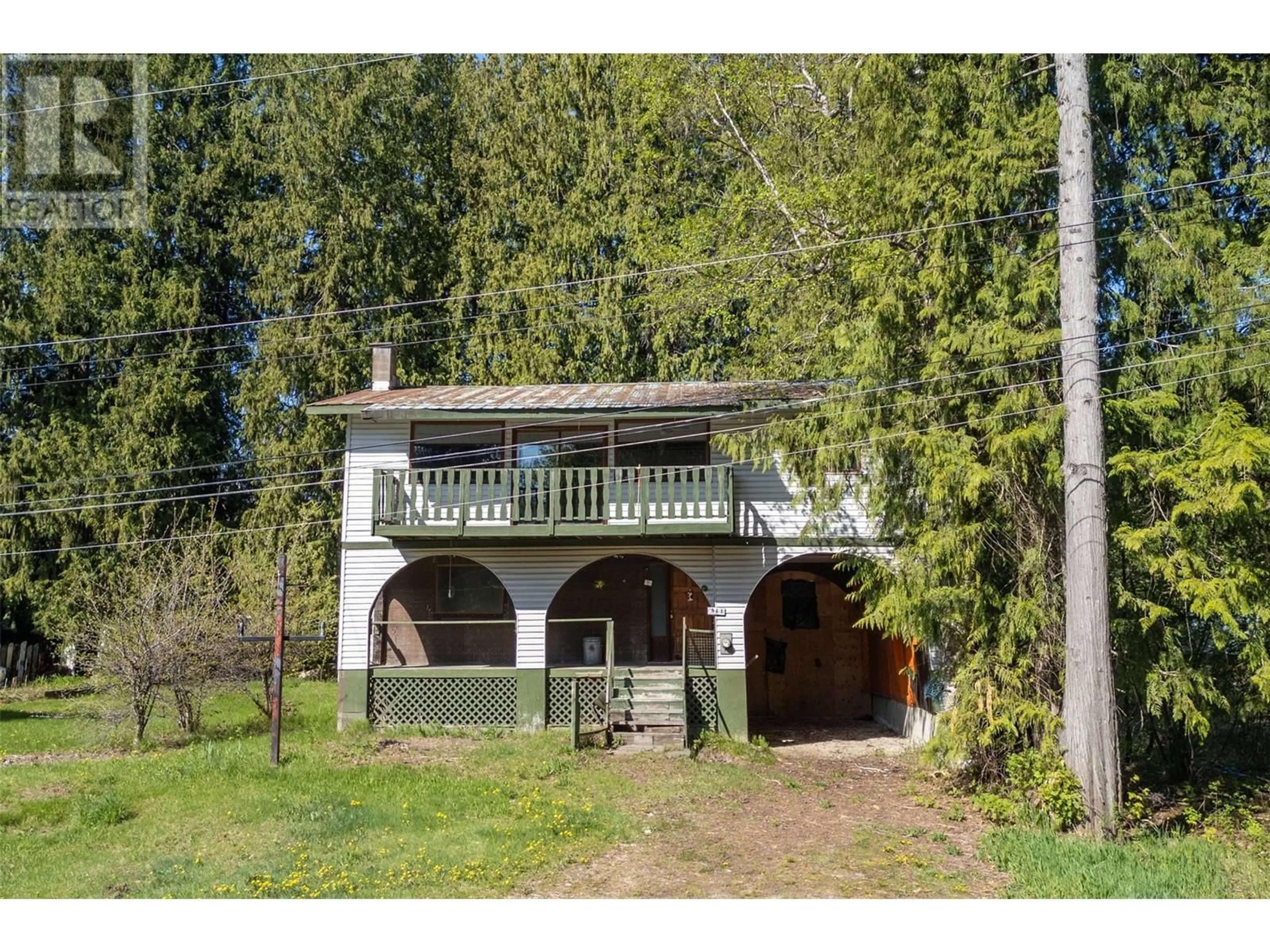 A pic from outside/outdoor area/front of a property/back of a property/a pic from drone, unknown for 941 PIGEON ROAD, Revelstoke British Columbia V0E3K0