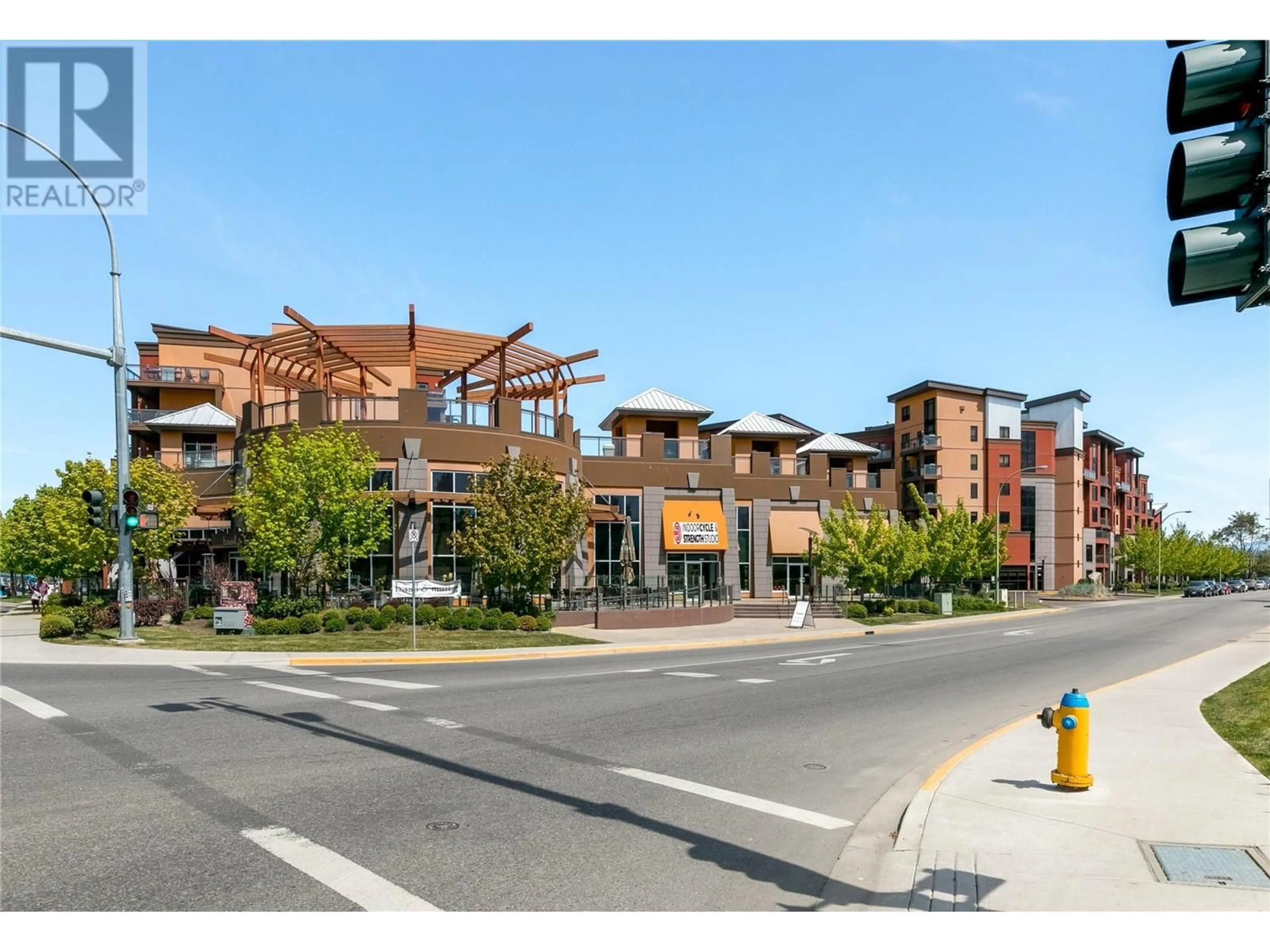 Blurry image for 654 Cook Road Unit# 433, Kelowna British Columbia V1W3G7