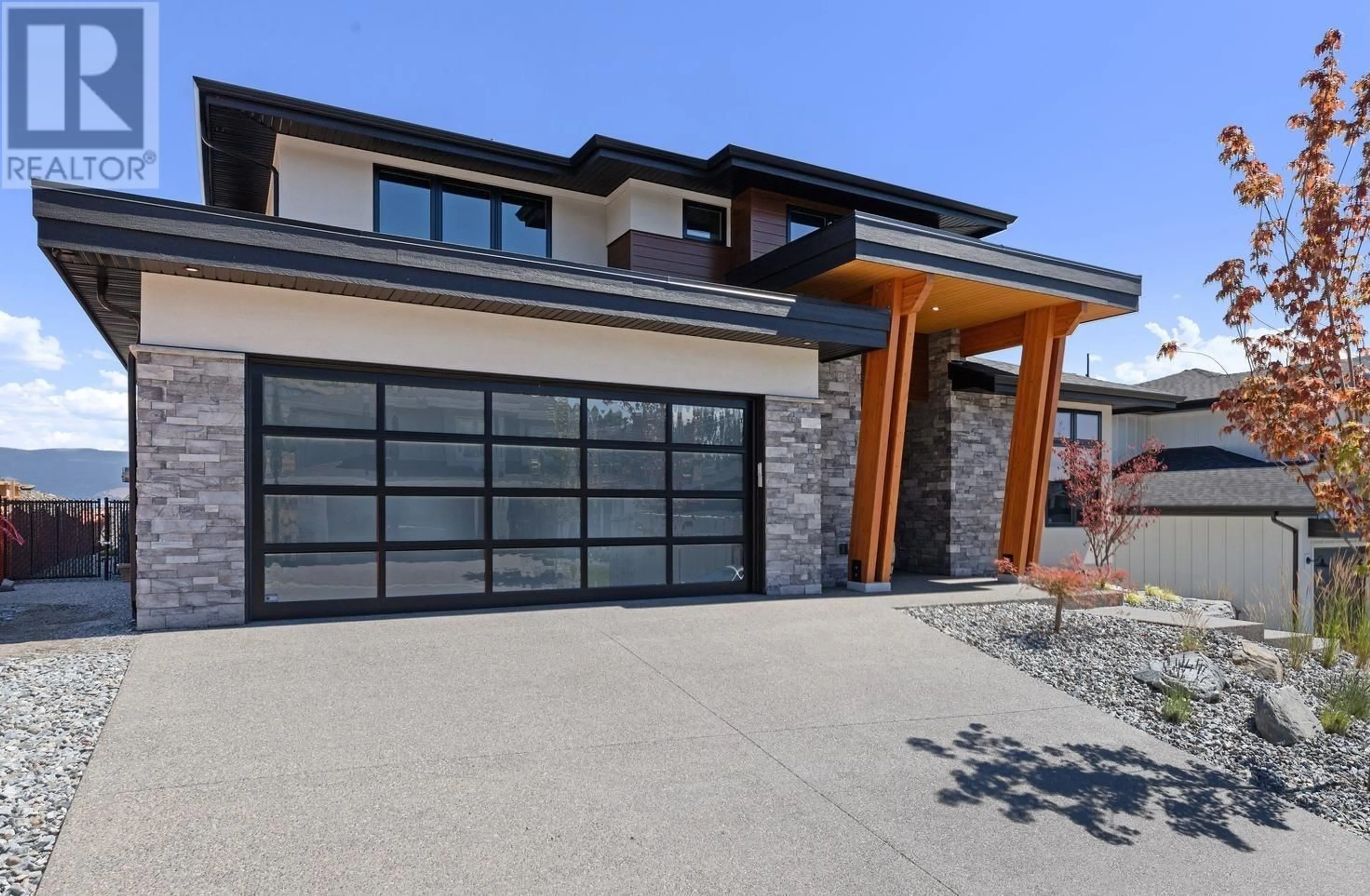 Patio, mountain view for 254 SUMMER WOOD DRIVE, Kelowna British Columbia V1V0C9