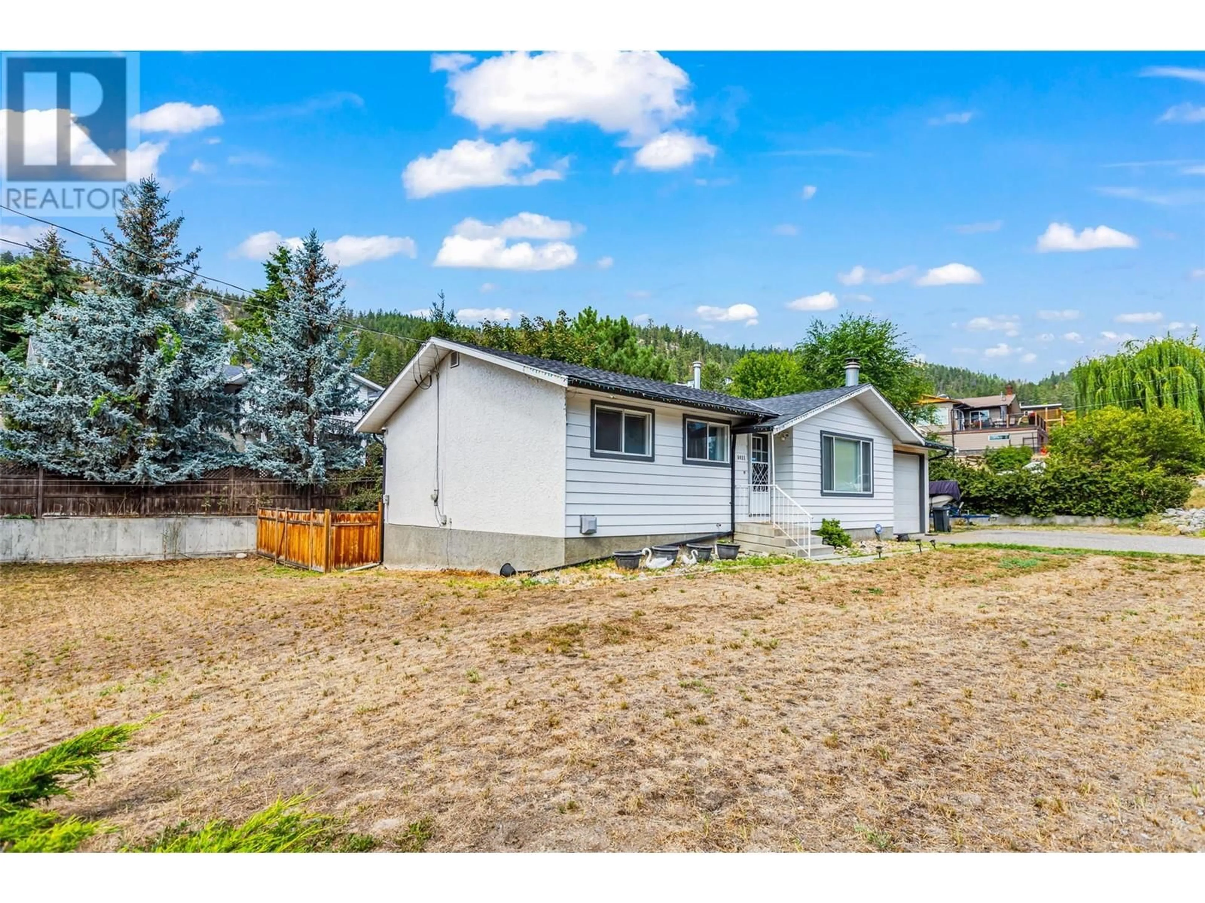 A pic from outside/outdoor area/front of a property/back of a property/a pic from drone, unknown for 5911 EHLERS ROAD, Peachland British Columbia V0H1X0