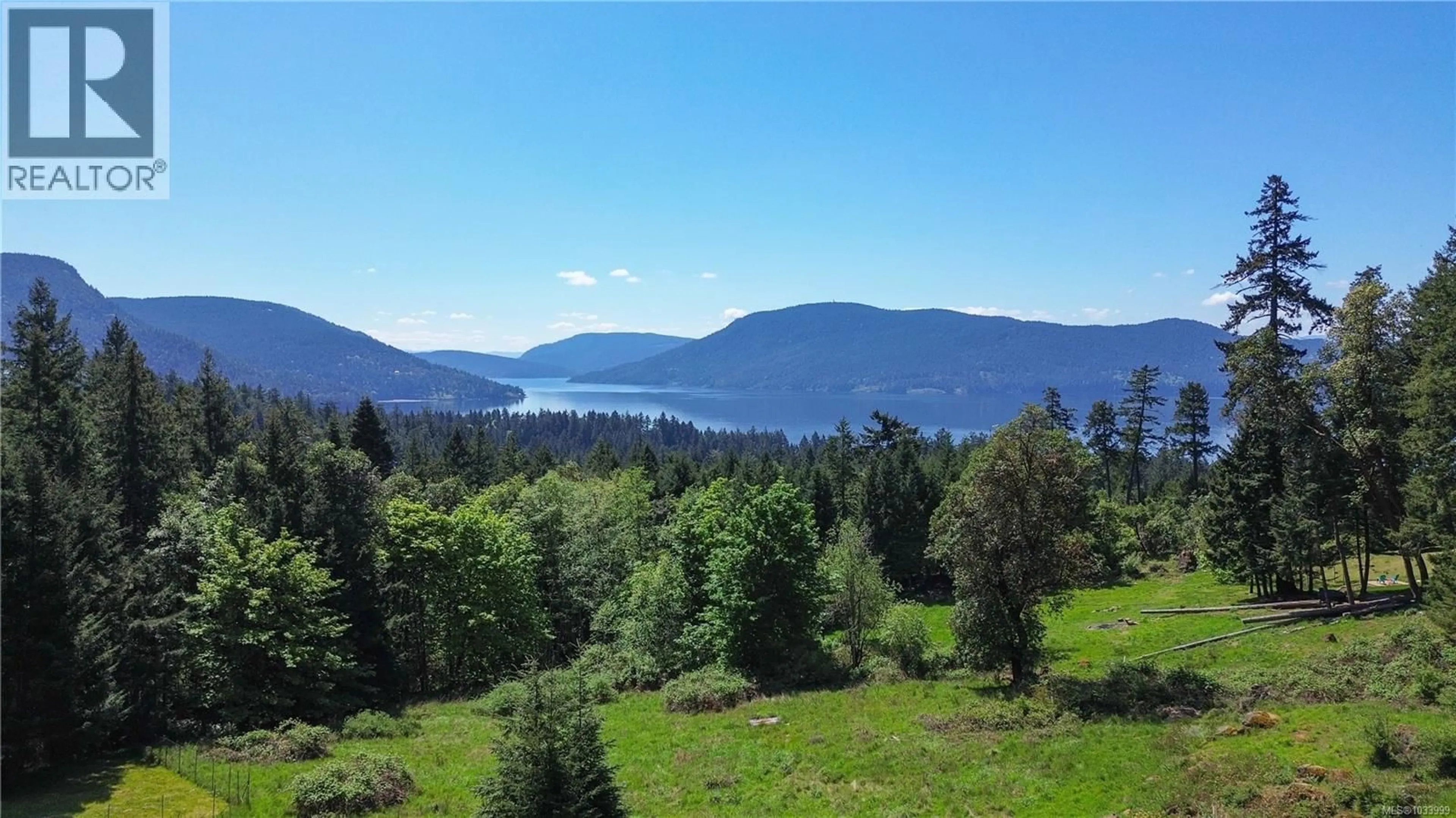A pic from outside/outdoor area/front of a property/back of a property/a pic from drone, water/lake/river/ocean view for 113 QUAIL CRESCENT, Salt Spring British Columbia V8K1H1