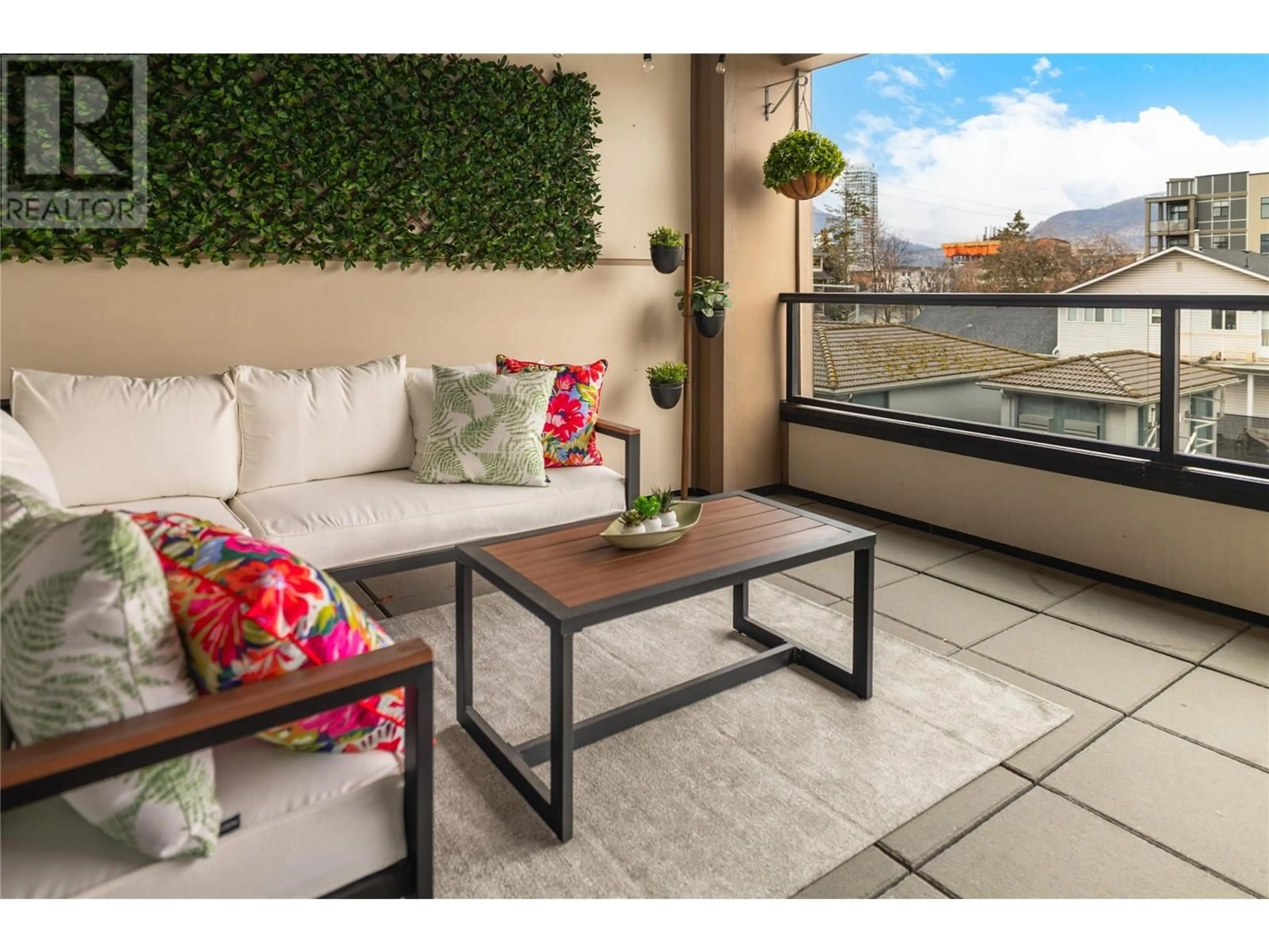 Patio, unknown for 207 - 700 MARTIN AVENUE, Kelowna British Columbia V1Y6V4