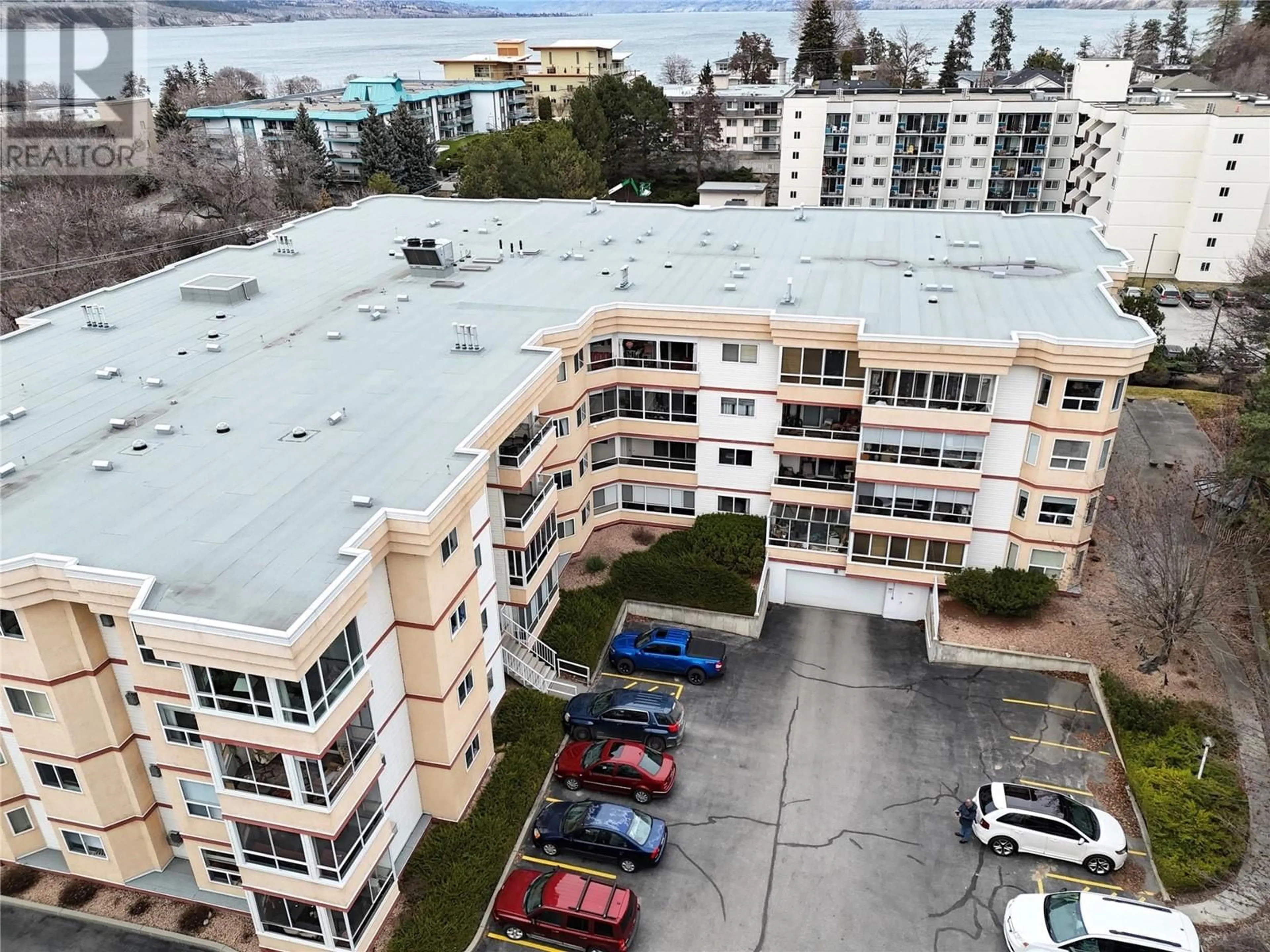 A pic from outside/outdoor area/front of a property/back of a property/a pic from drone, city buildings view from balcony for 212 - 130 ABBOTT STREET, Penticton British Columbia V2A8P3