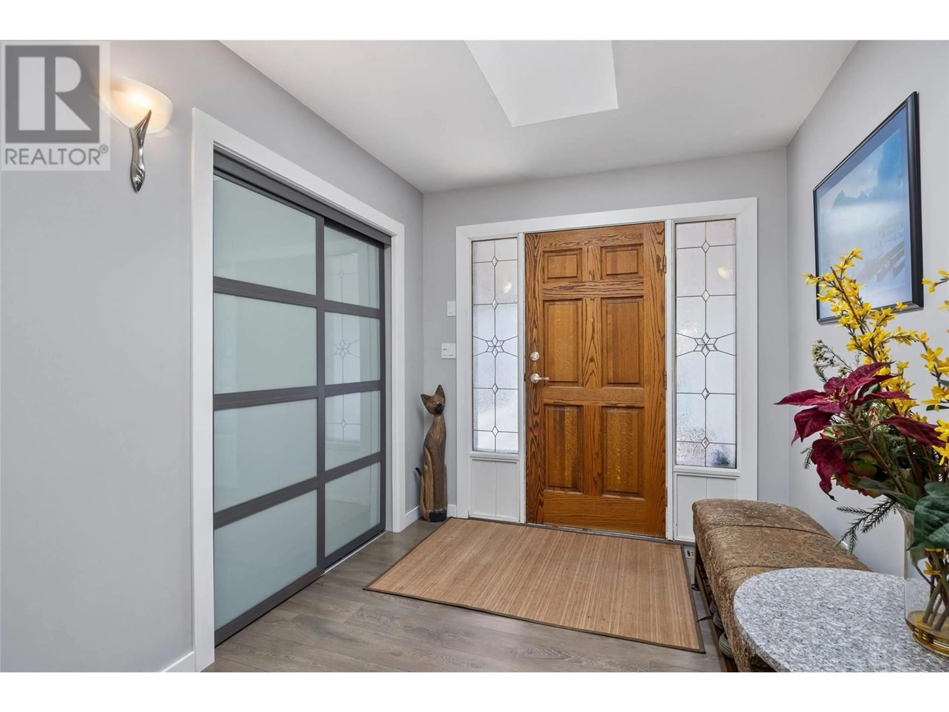 Indoor entryway for 3567 KANANASKIS ROAD, Kamloops British Columbia V2H1S1