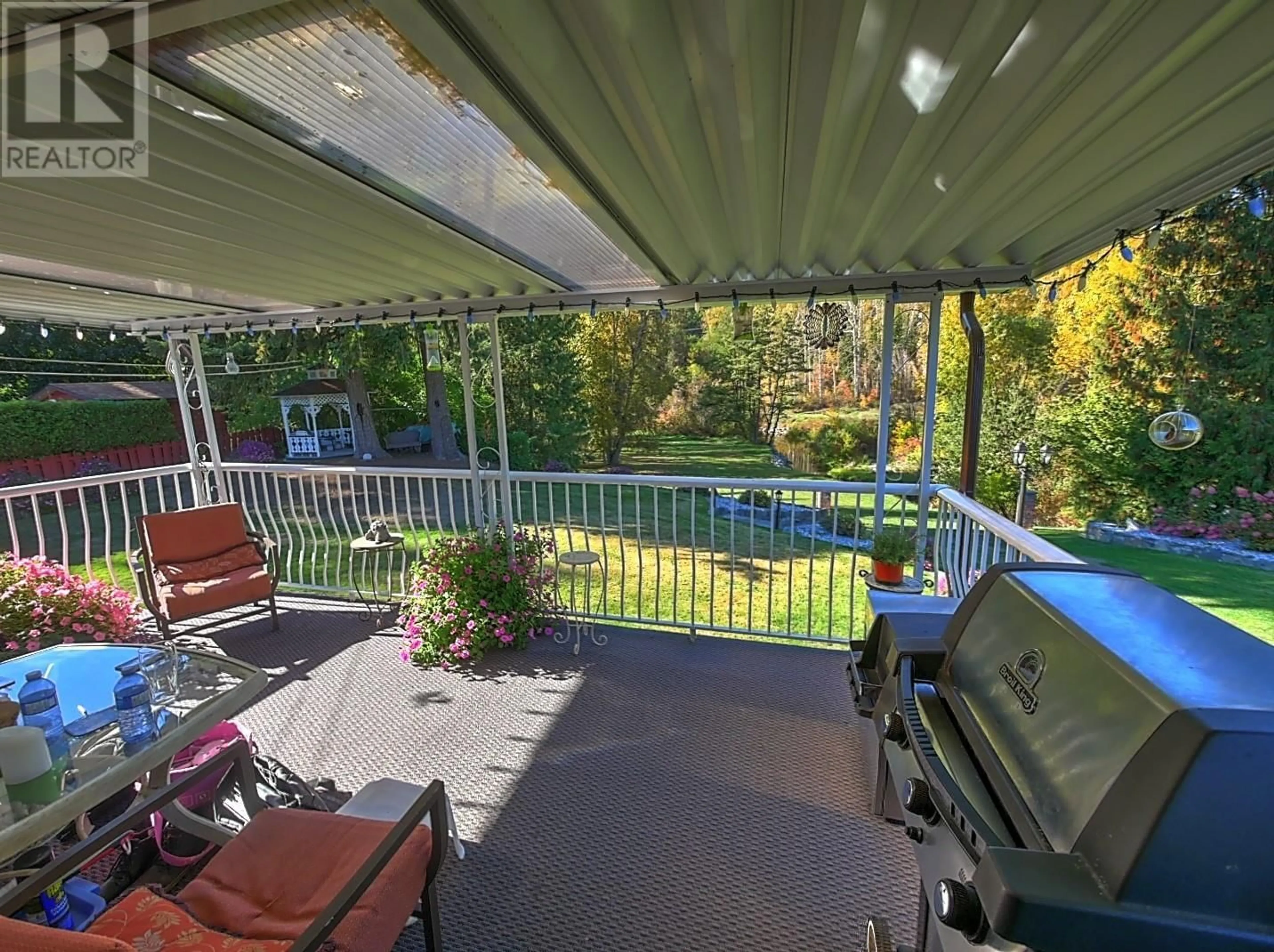 Patio, water/lake/river/ocean view for 1731 BARRETT DRIVE, Fruitvale British Columbia V0G1L0