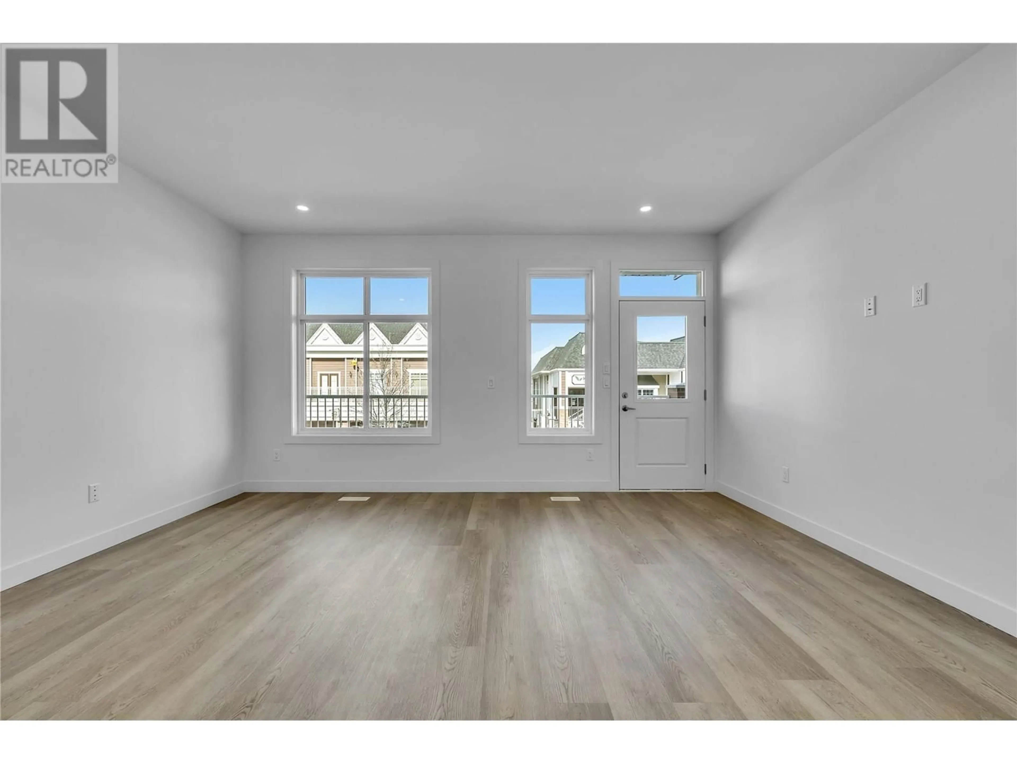 A pic of a room for 118 - 5300 MAIN STREET, Kelowna British Columbia V1W0C1