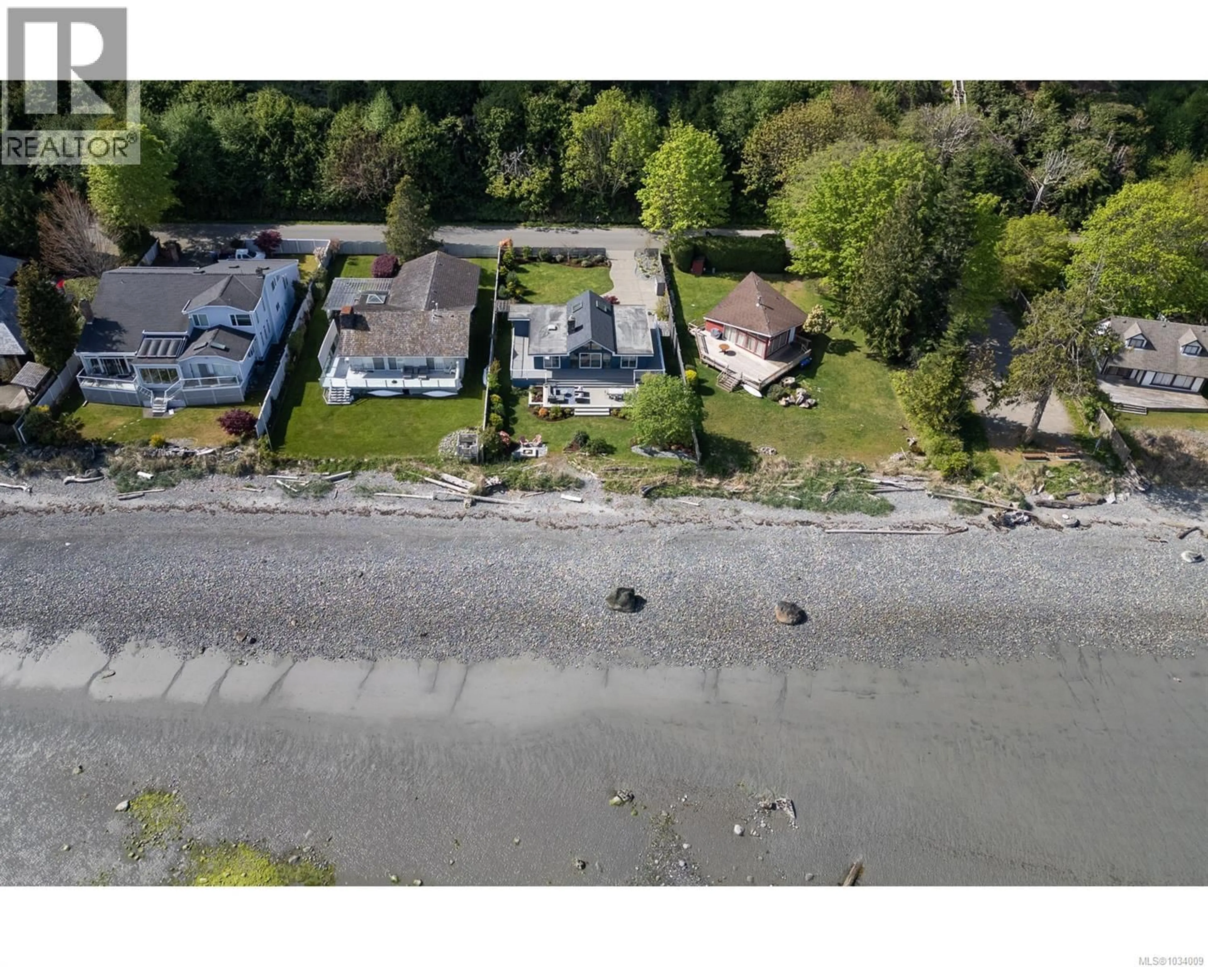 A pic from outside/outdoor area/front of a property/back of a property/a pic from drone, water/lake/river/ocean view for 1039 SEACREST PLACE, Qualicum Beach British Columbia V9K1E7